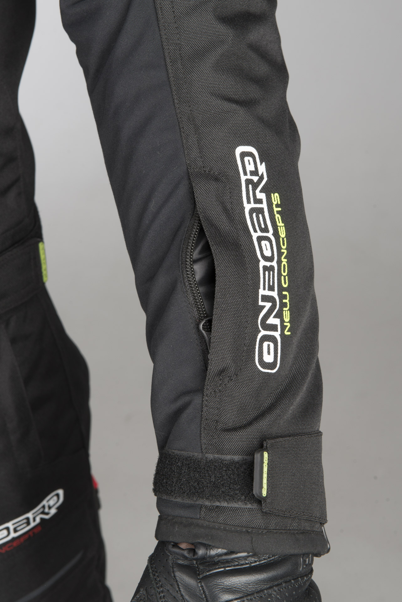 ON BOARD Dynamic Short Jacket