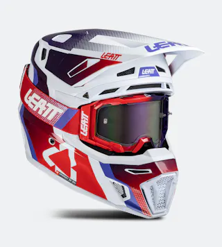 Leatt Moto 8.5 V25 MX Helmet Kit with Goggles