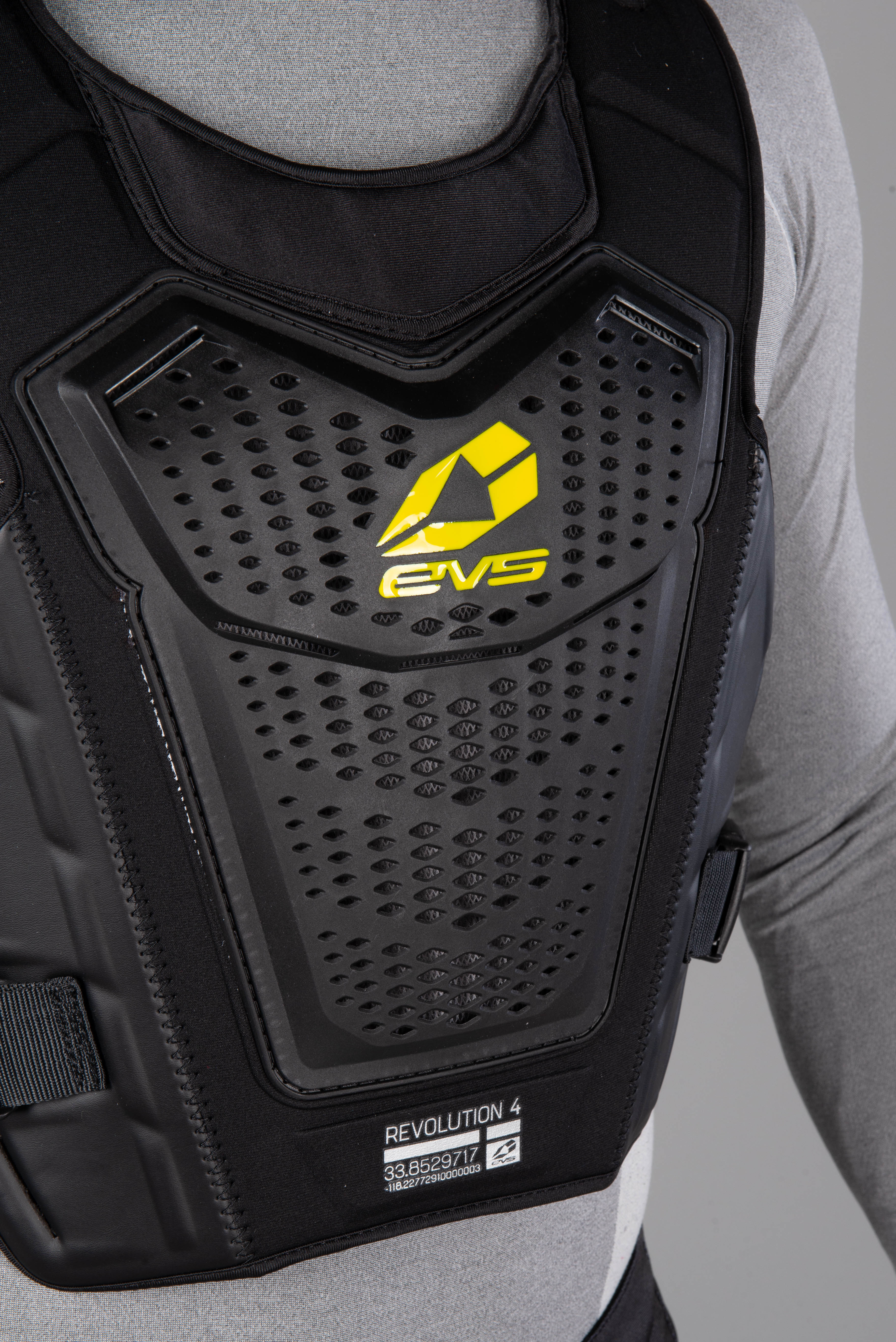 Protecție Piept EVS Revolution 4