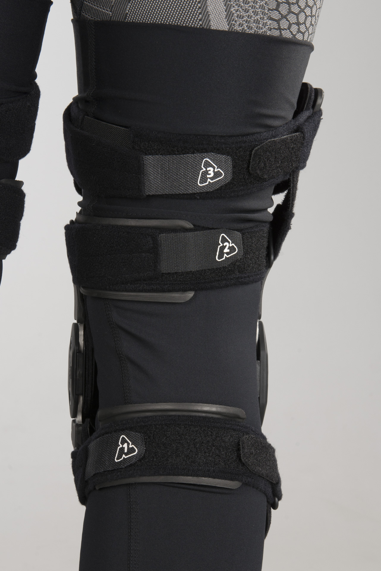 Leatt X-Frame Knee Protection