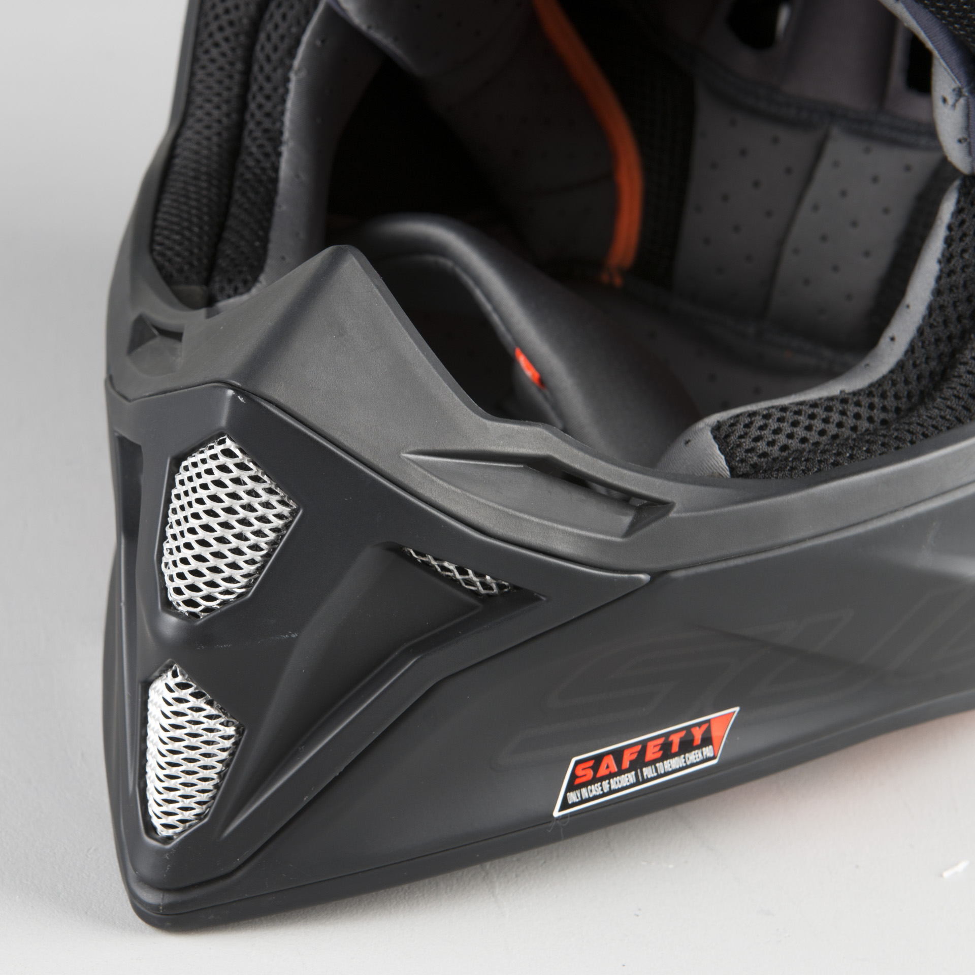 Crosshelm Suomy MX Speed Plain