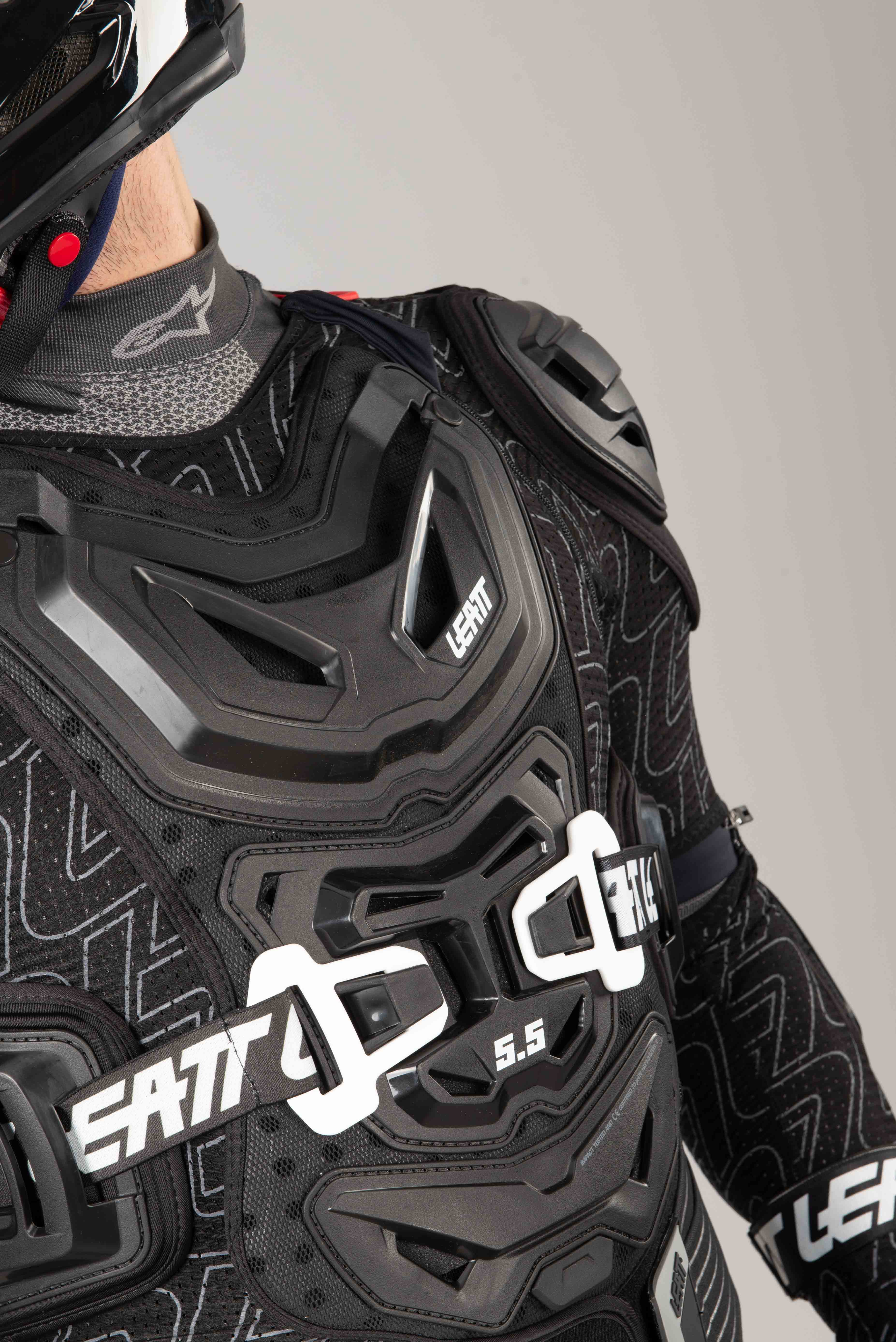Chaqueta de Proteción Leatt 5.5