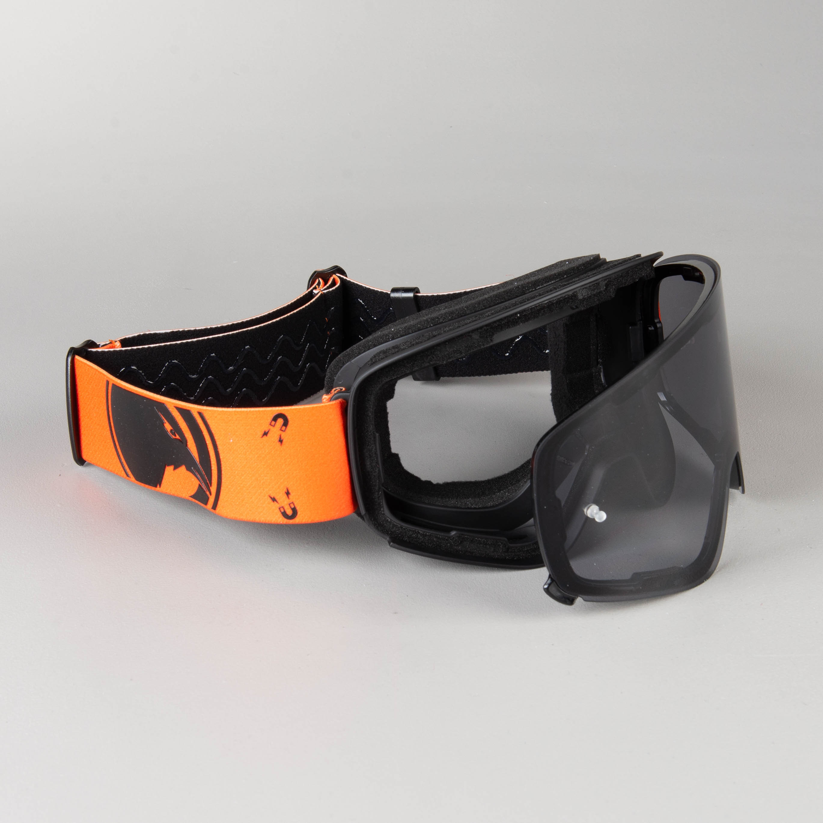 Raven Edge Magnetic Blackout MX Goggles
