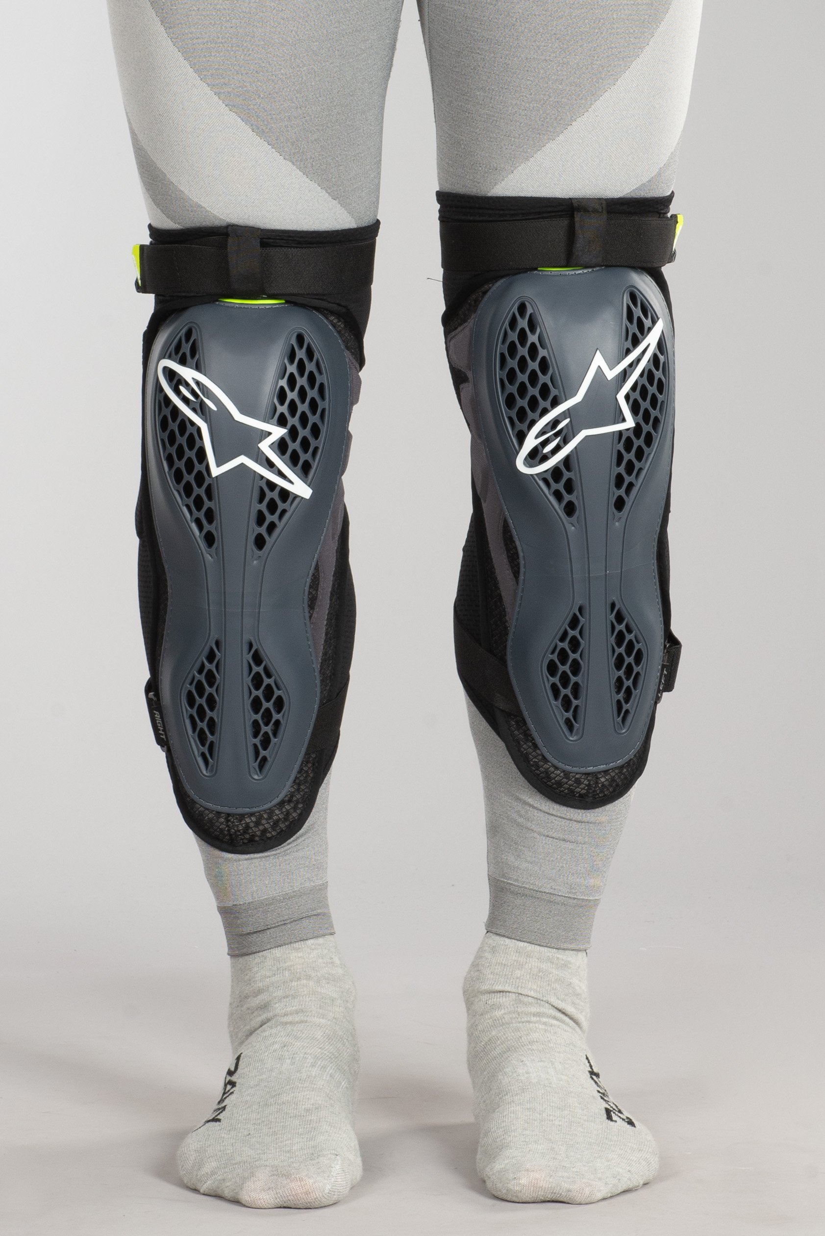 Rodilleras Alpinestars Sequence Antracita-Amarillo Fluo