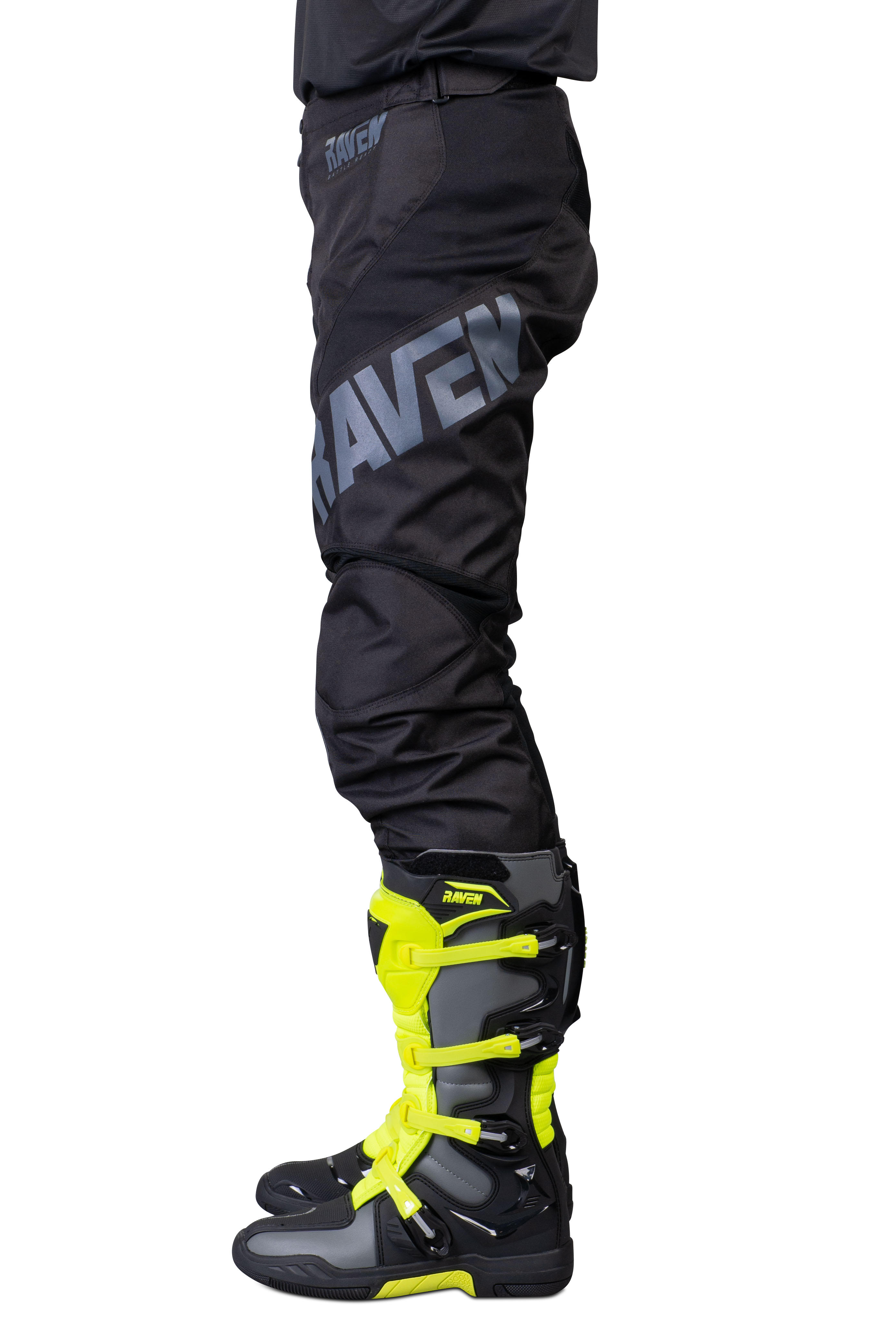 Pantalones de Cross Raven Verve