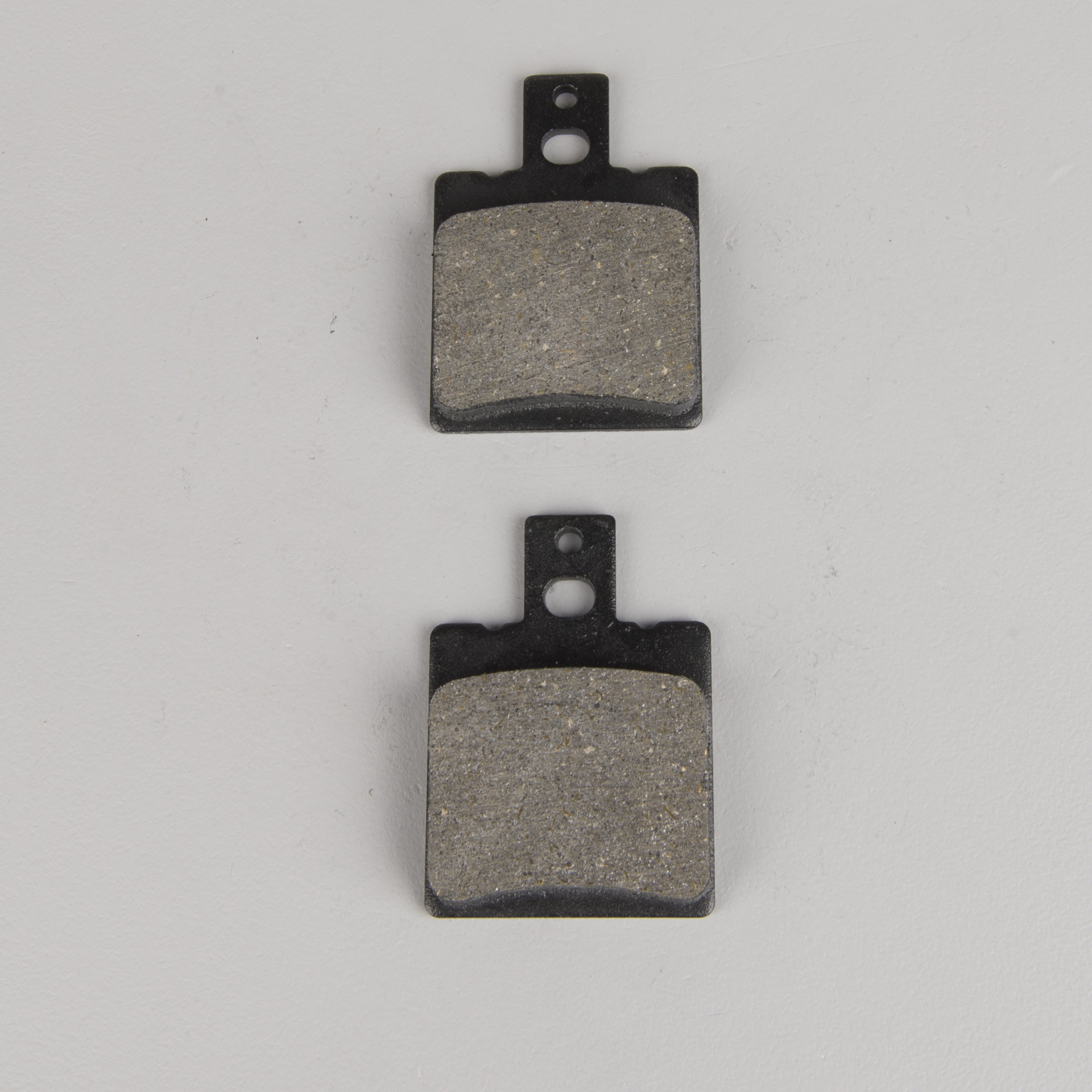Braking Semi Metallic Brake Pads Rear