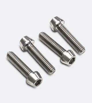 Skruesæt til Forakselklemme CNC Racing M6X30 (4 stk.) - Titanium