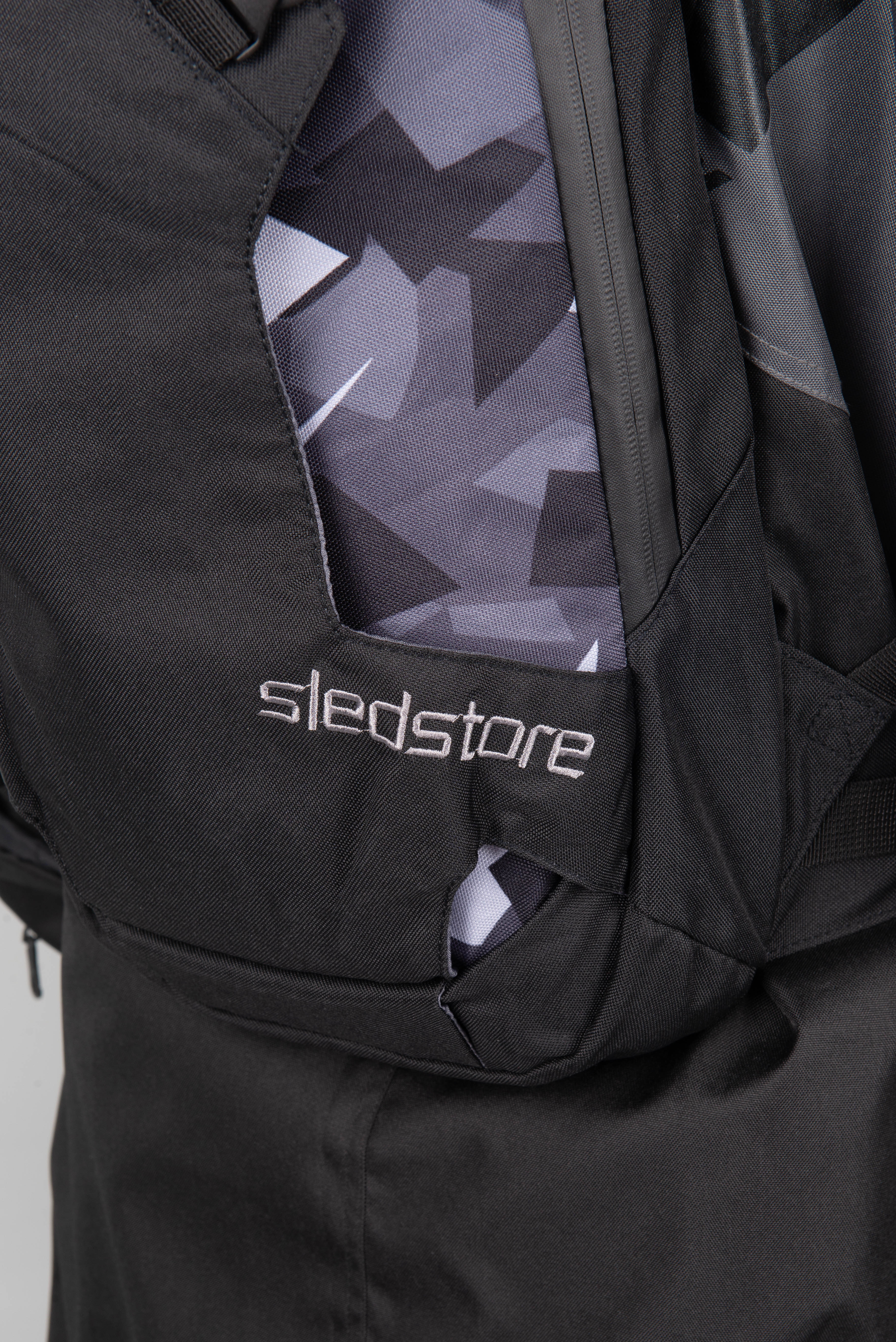 Sledstore Frigus 12 L Backpack