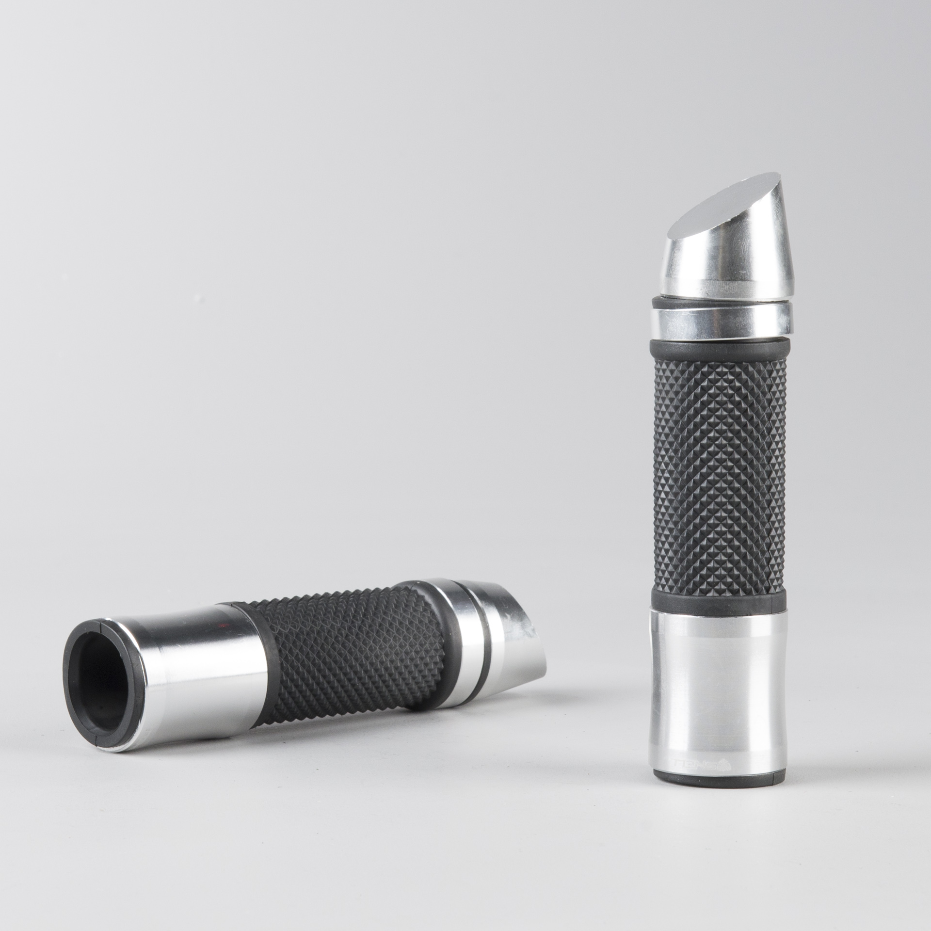 Snell Flight Grips