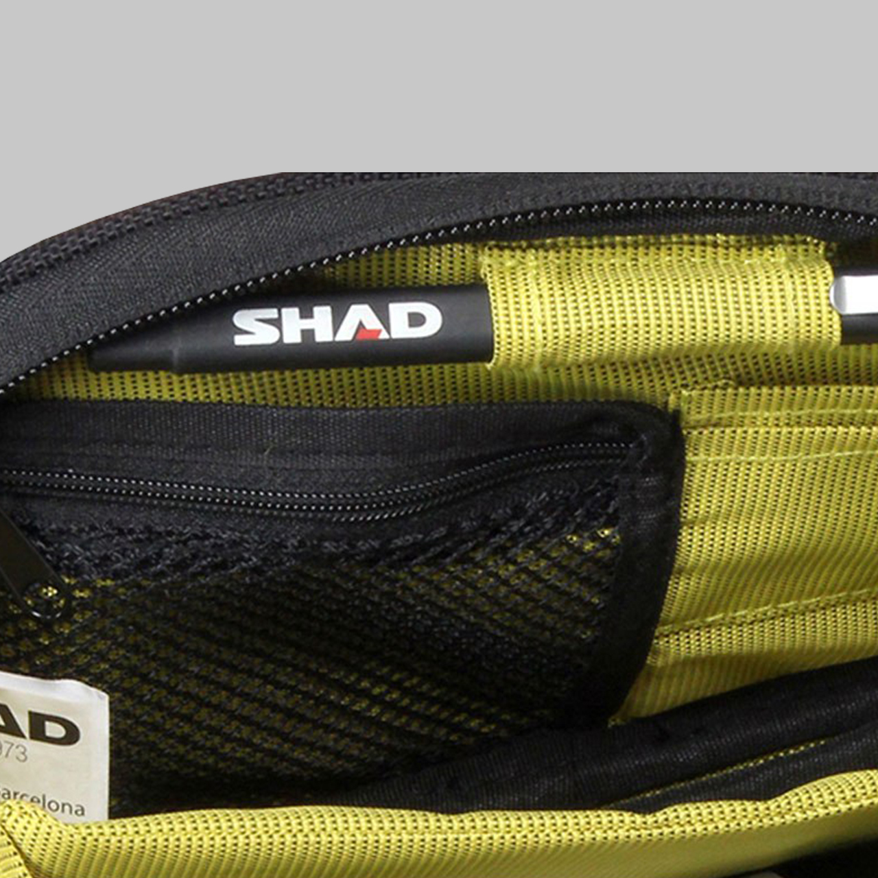 Bolsa de Pierna Shad SL04