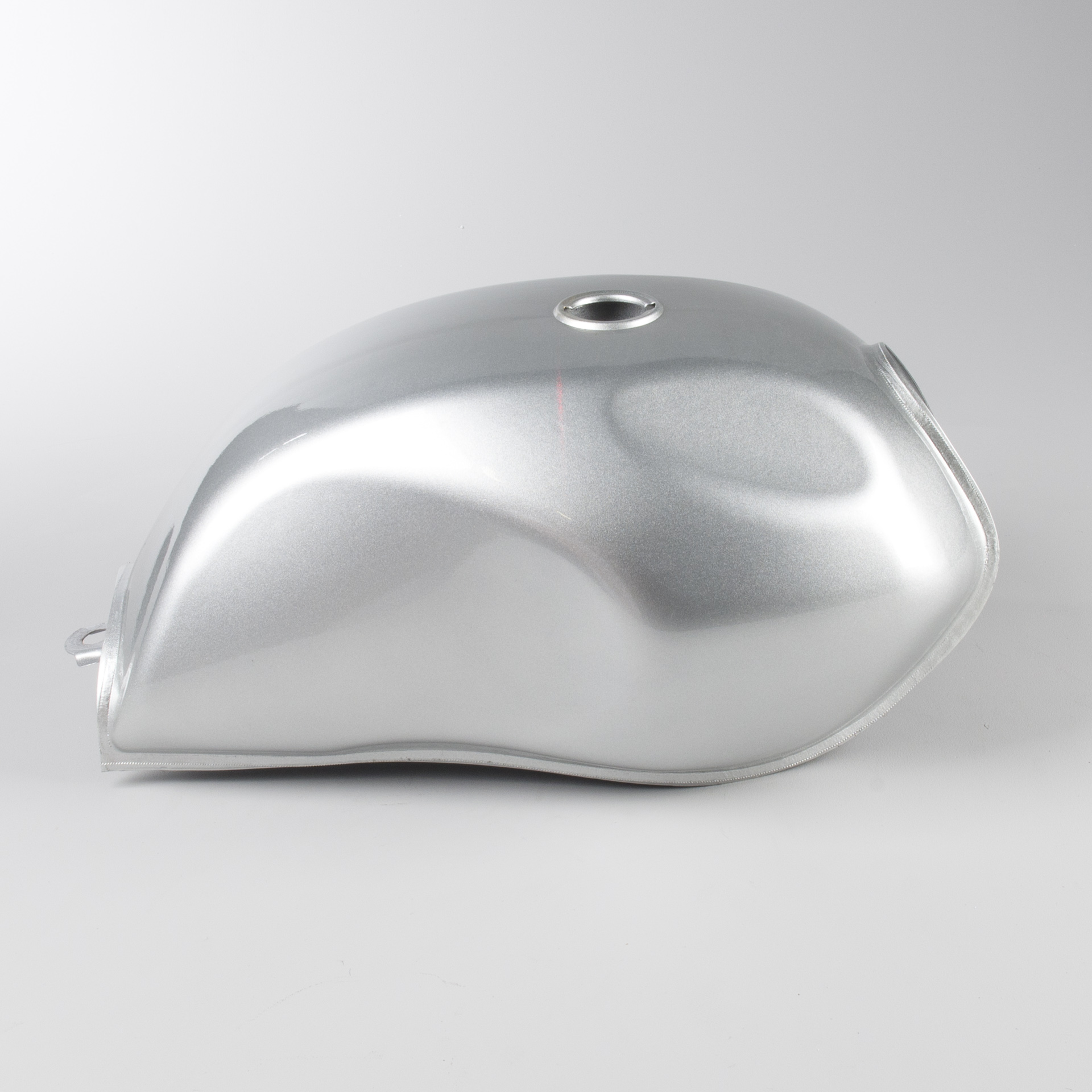 Snell Easy Rider Fuel Tank Shiny - Now 53% Savings | XLMOTO