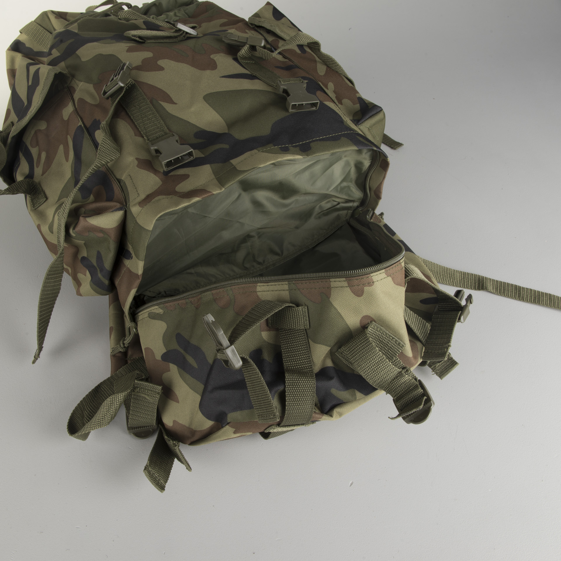 Mochila Brandit Nylon 65L