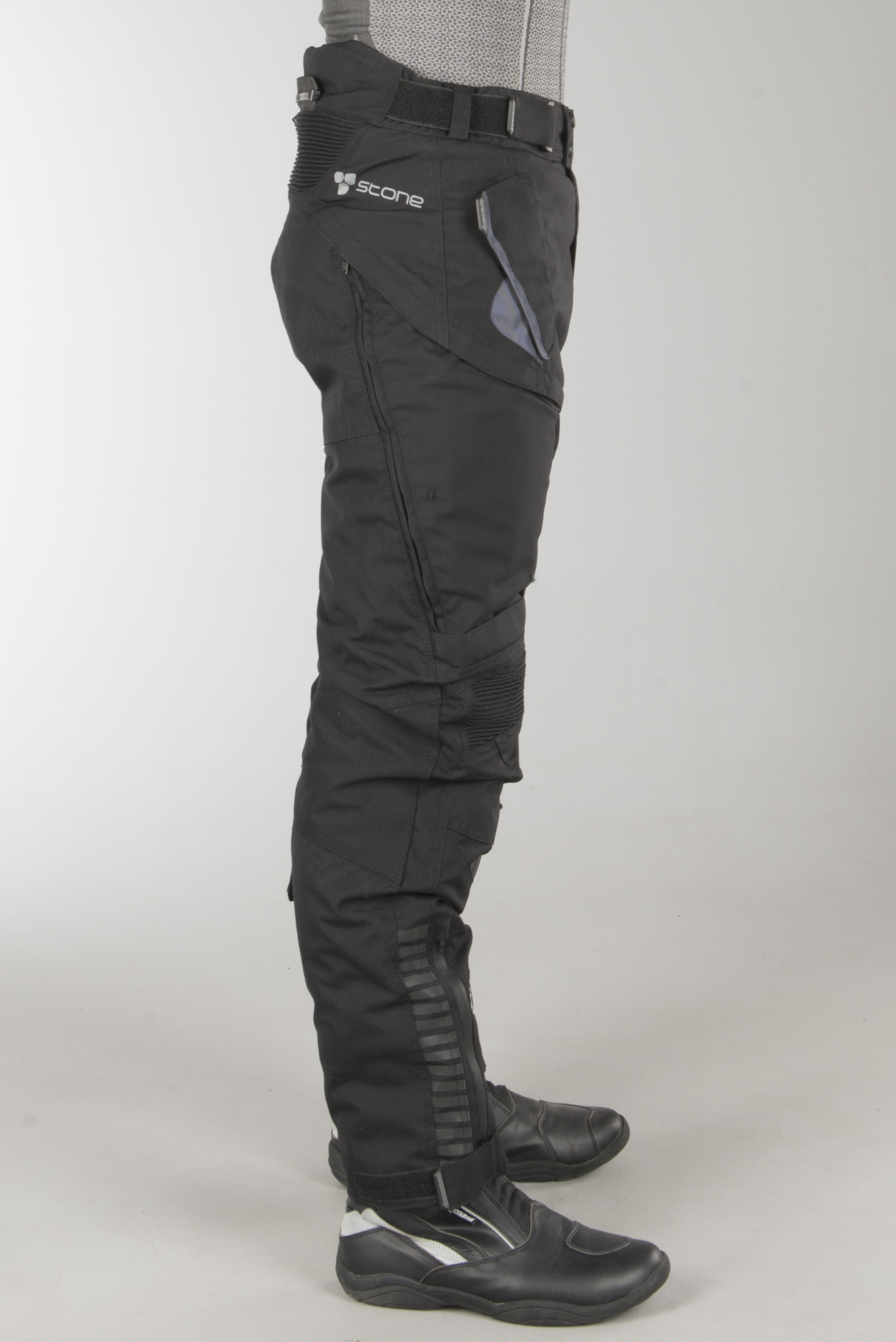 ON BOARD Stone 4 Seasons MC Trousers