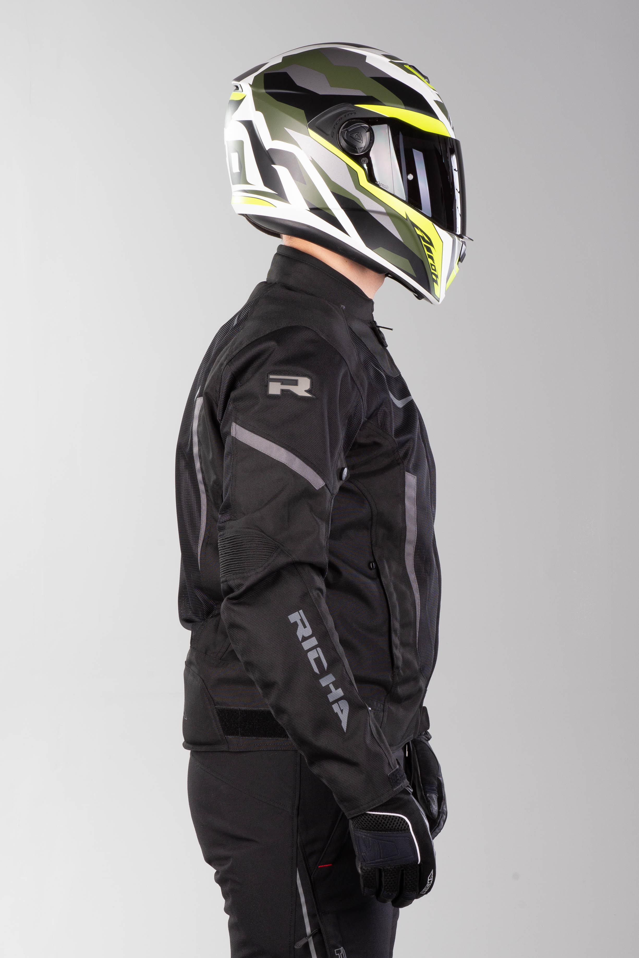 Richa Airstrike 2 Jacket