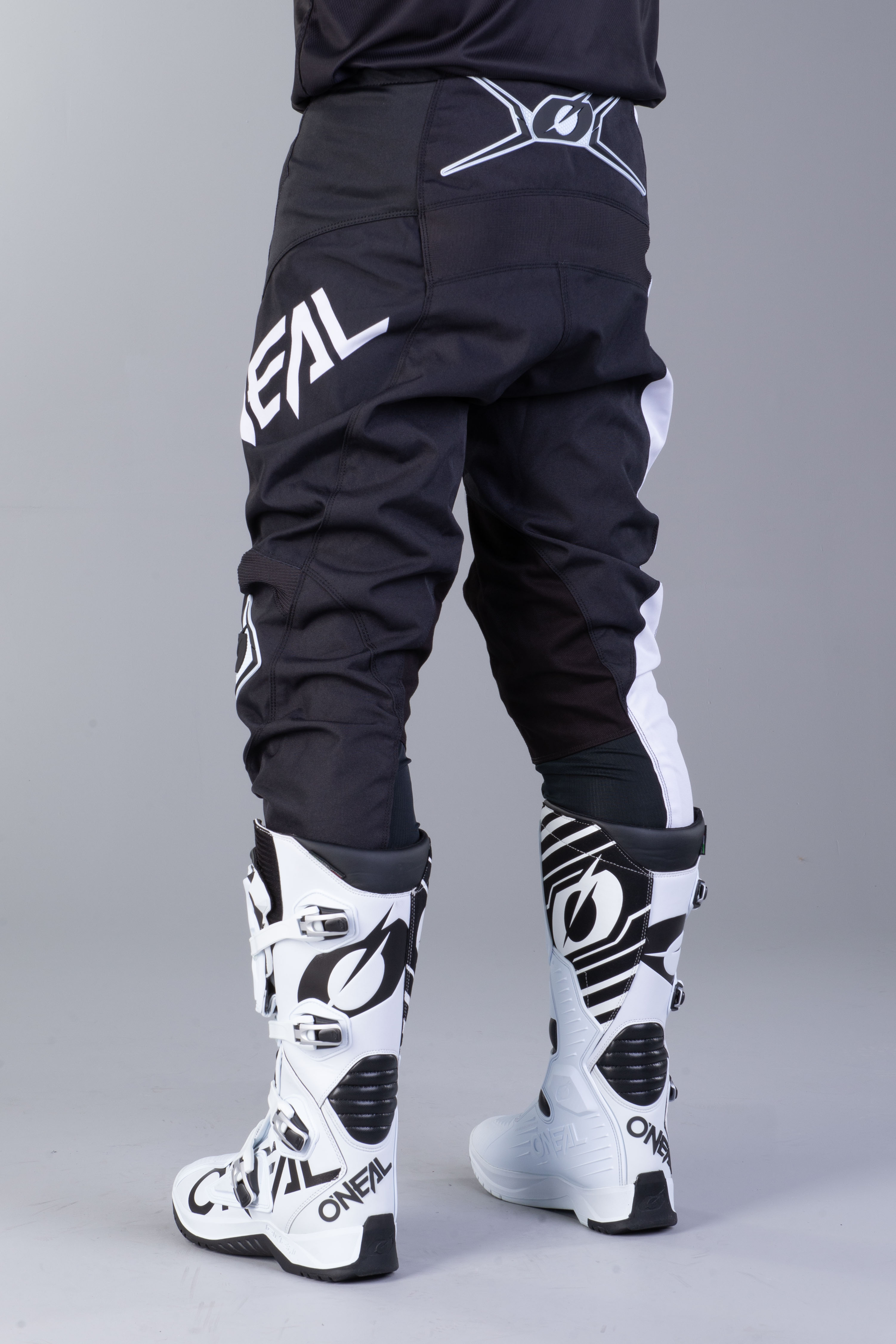 Pantalones de Cross O'Neal Element