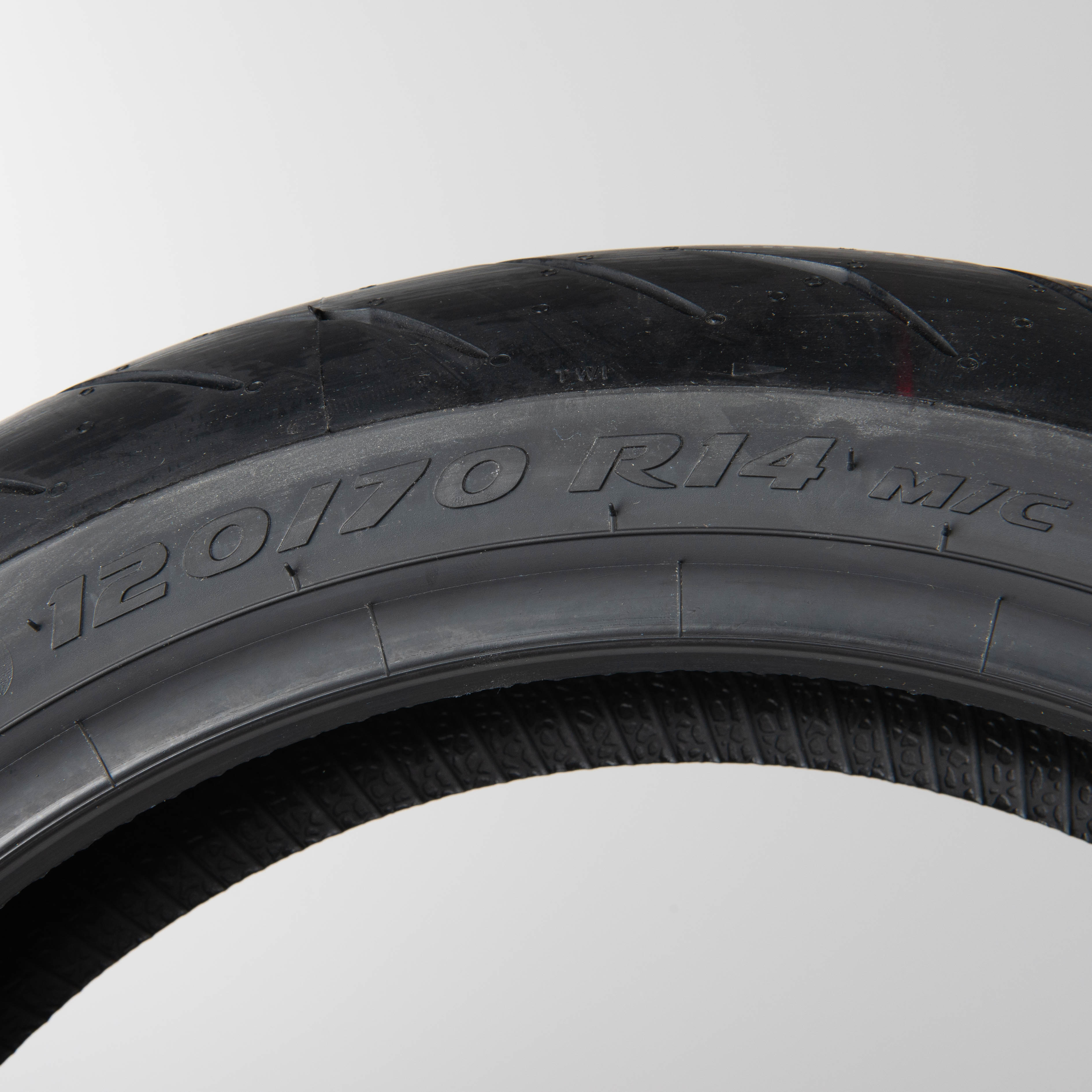 Pirelli DIABLO™ ROSSO SCOOTER Front Scooter Tyre