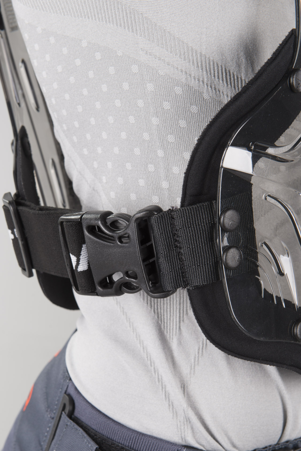 Polisport XP2 Junior Chest Protection