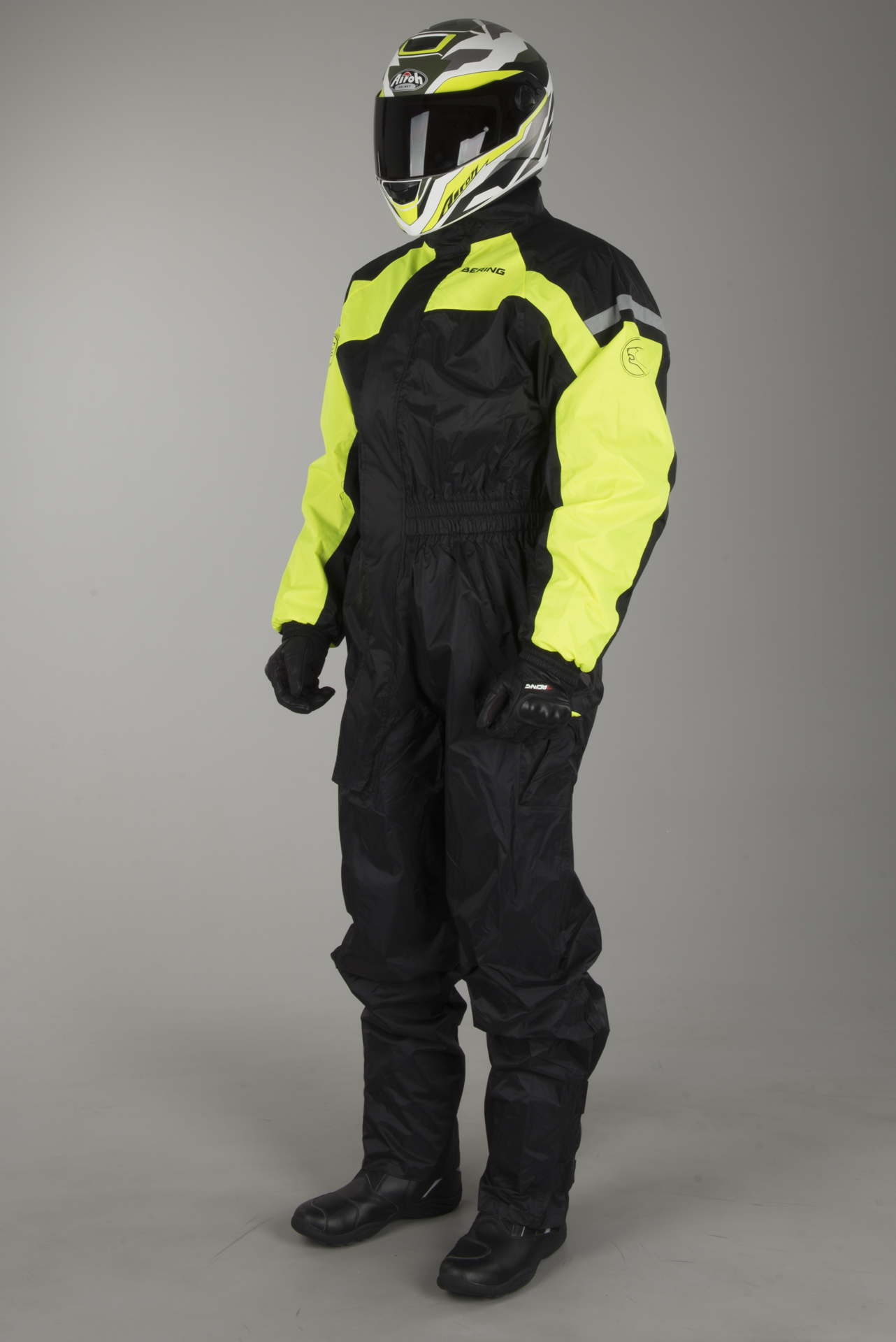 Mono Impermeable Bering Iwaki
