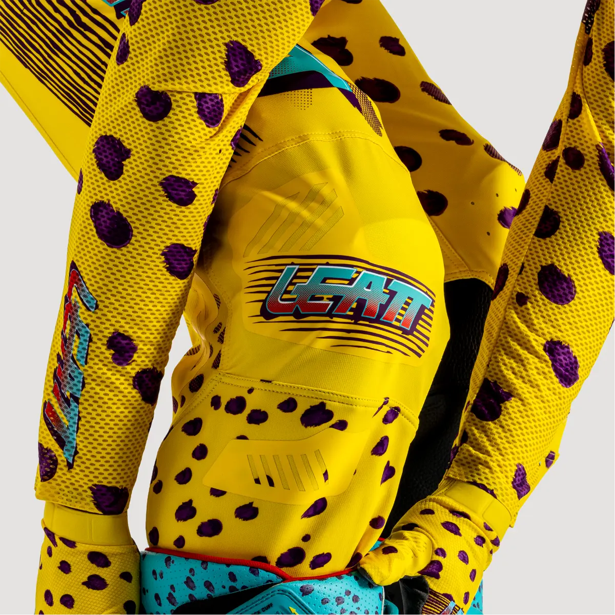 Leatt Moto 5.5 I.K.S V25 MX Trousers