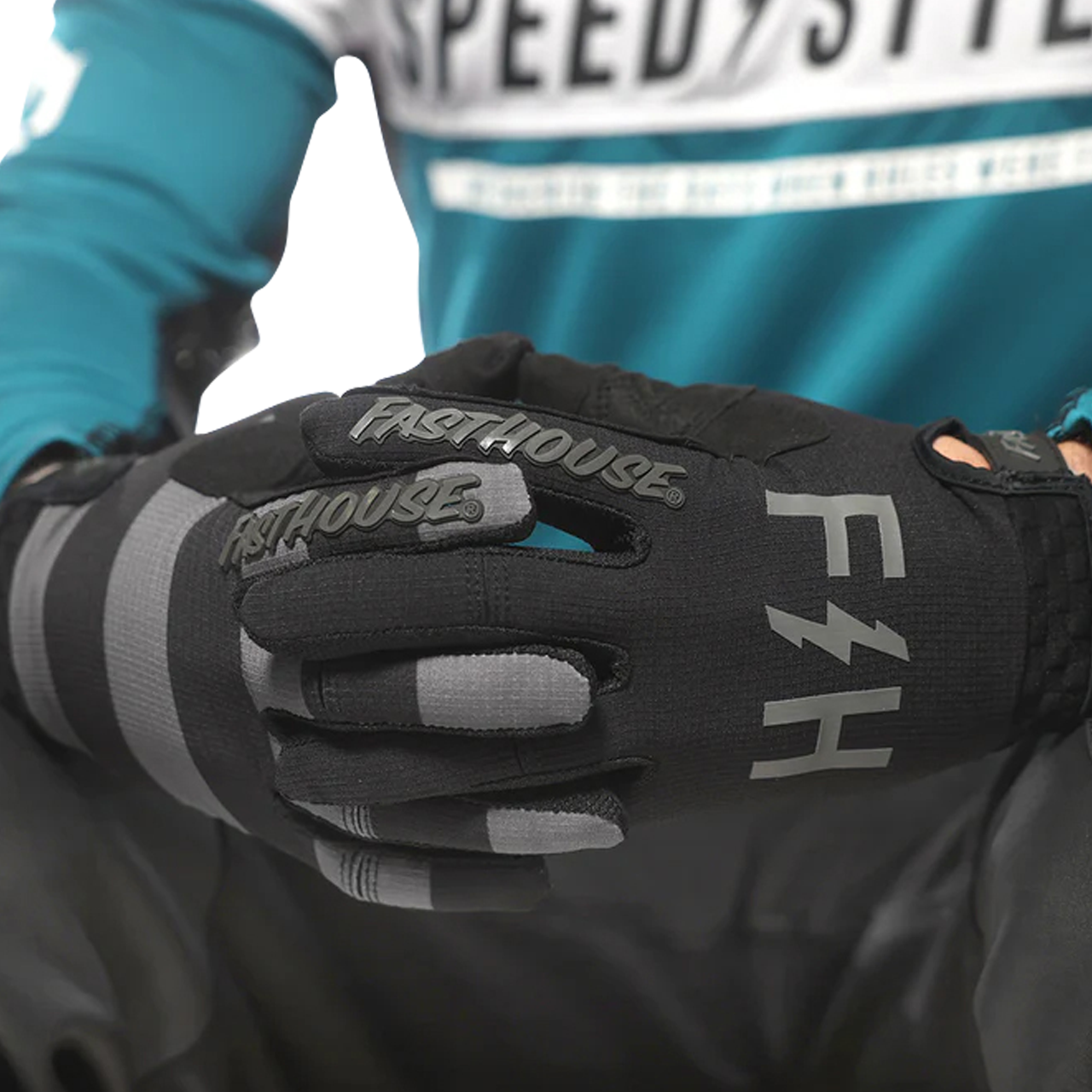 Fasthouse Speed Style Akin MX Gloves