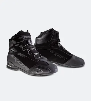 Botas MC Ixon Bull WP