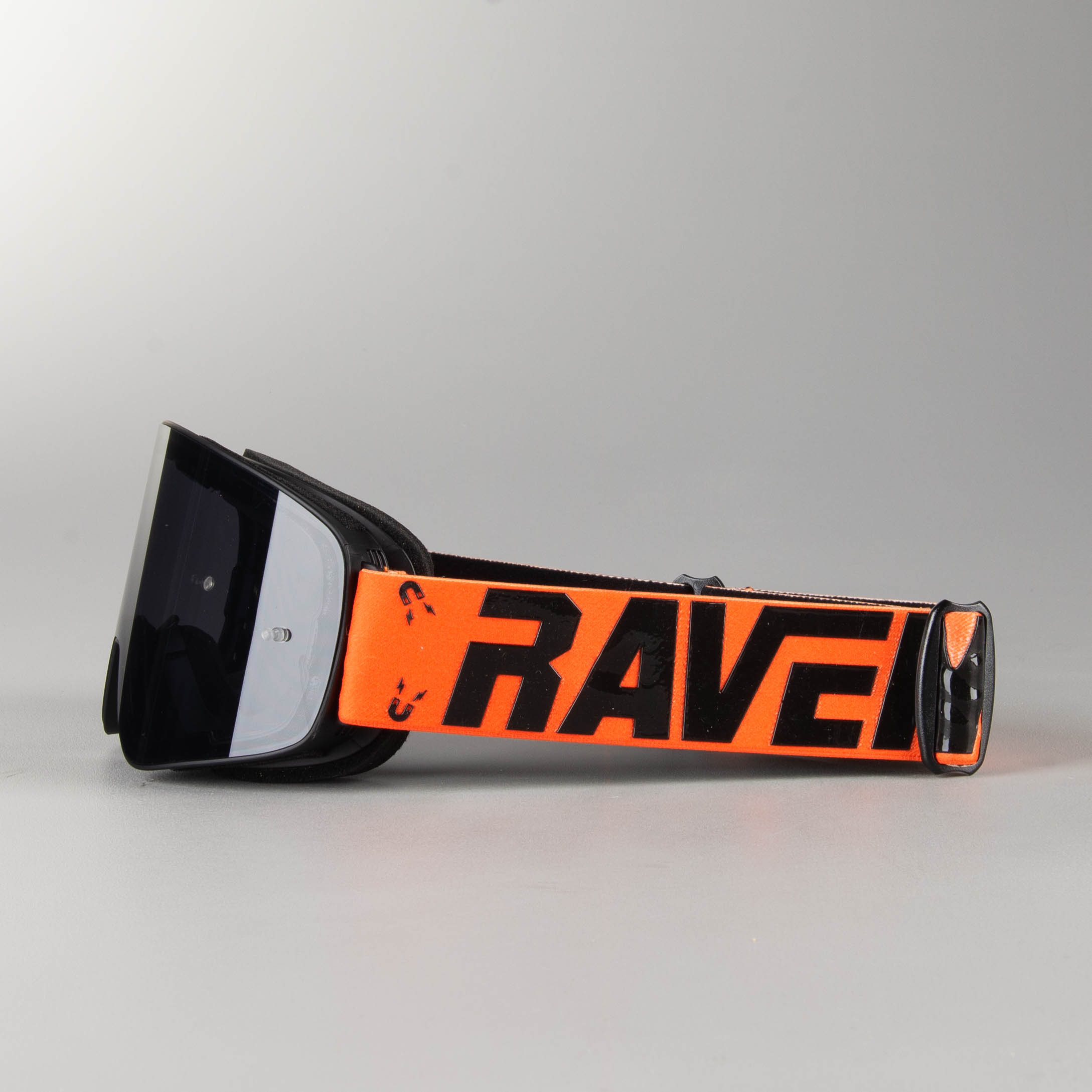 Raven Edge Magnetic Blackout MX Goggles