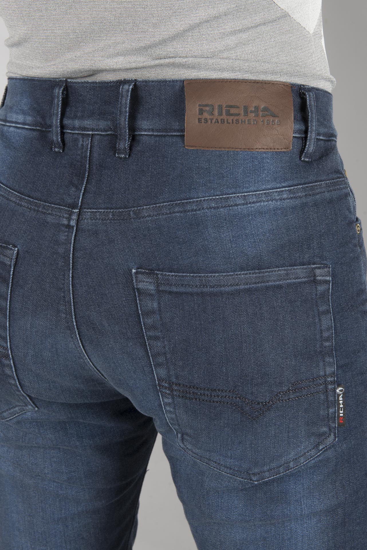 Richa Aim 2 MC-Jeans