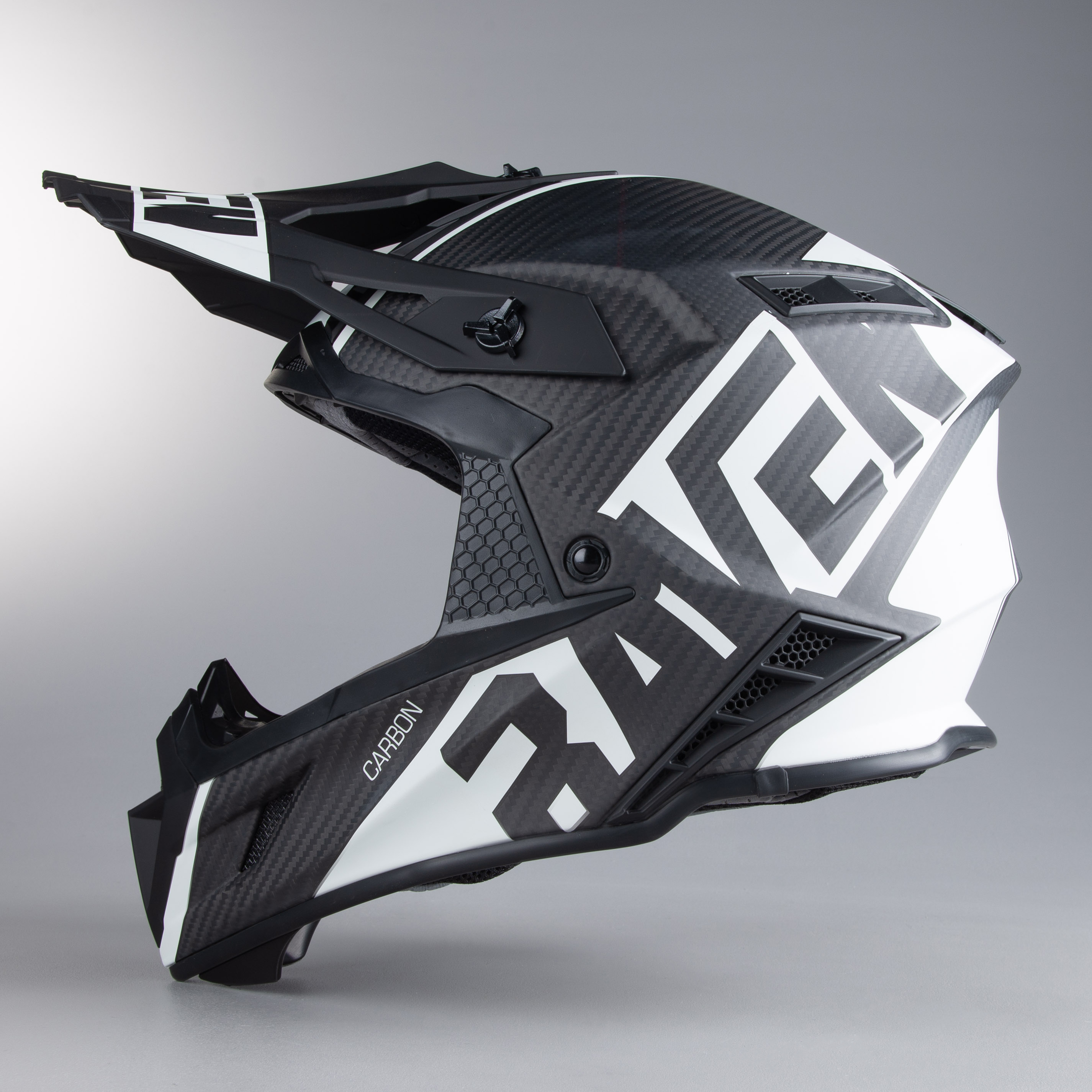 Crosshelm Raven Ipsum Carbon
