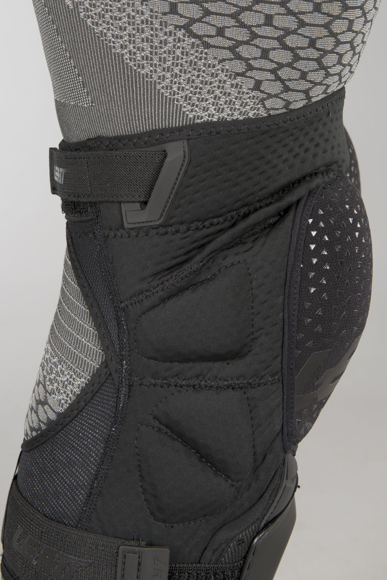 Leatt 3DF Hybrid Knee Protection Black