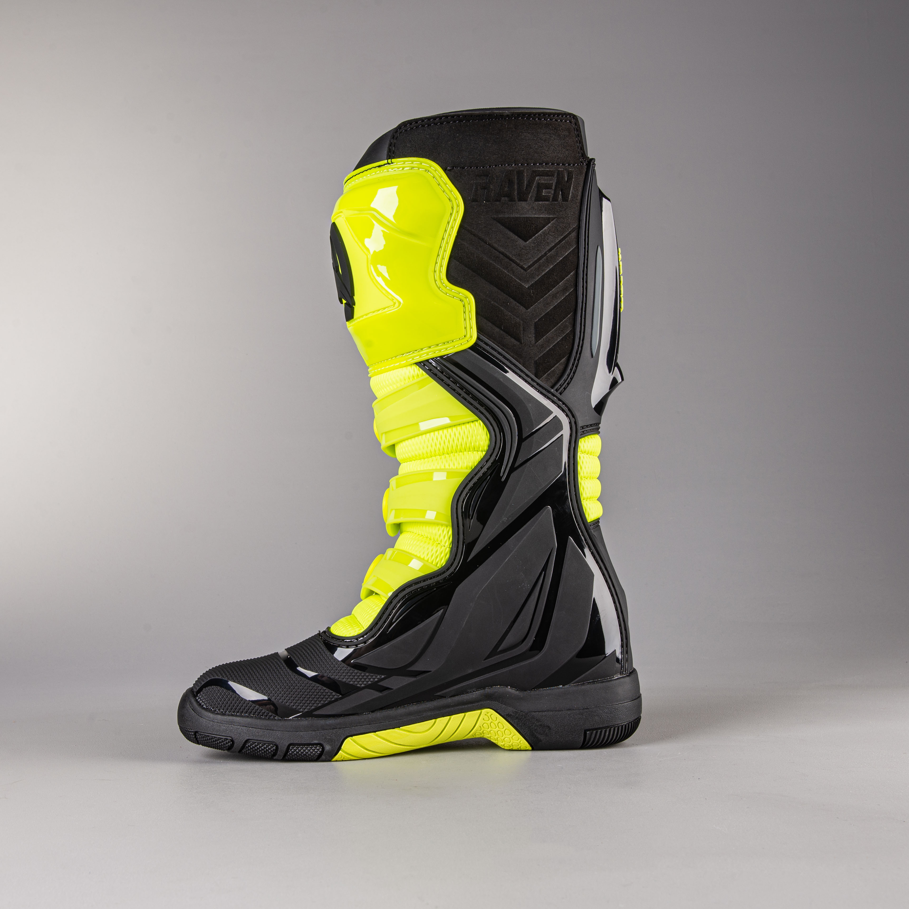 Raven Commander MX Boots