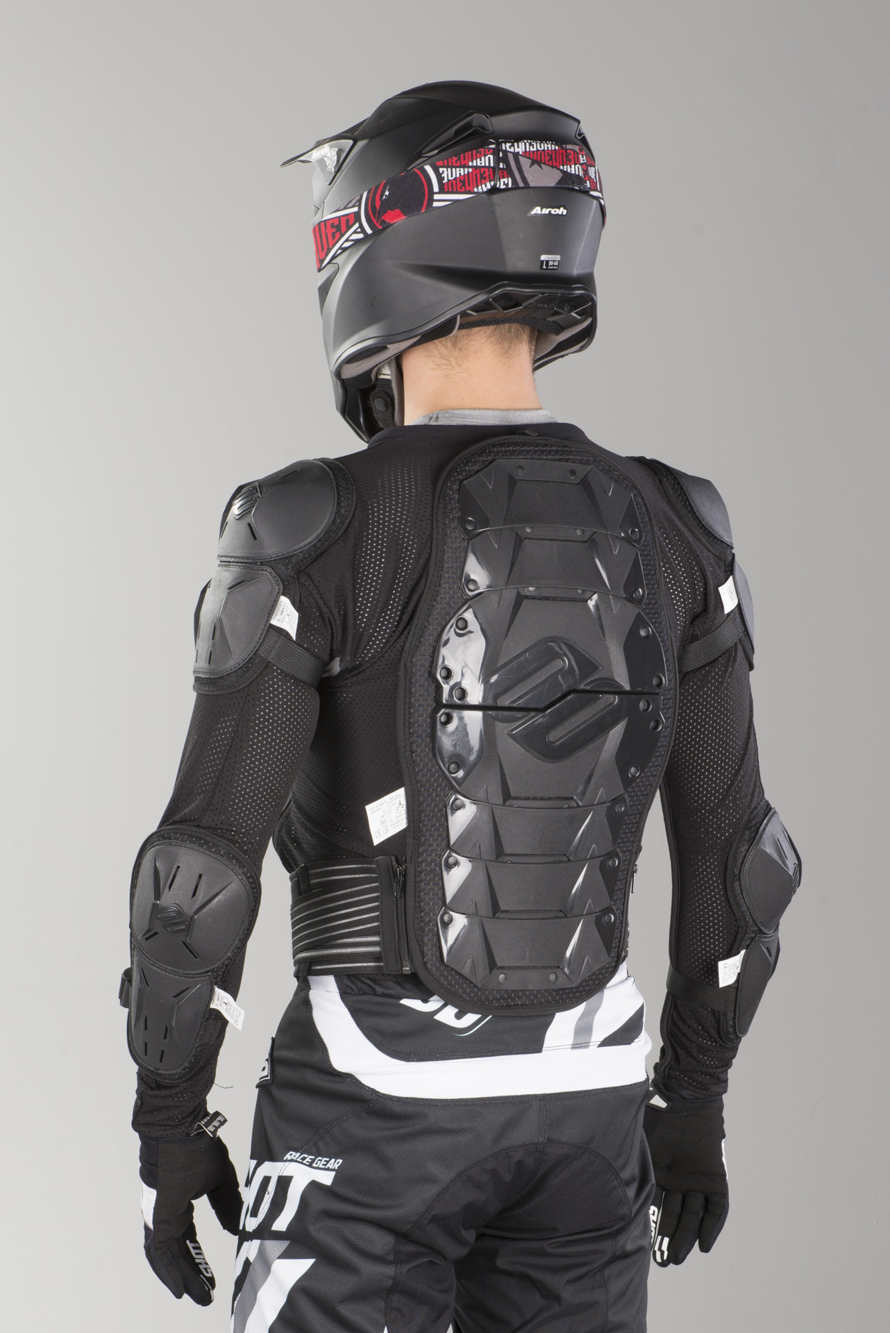 Protective Jacket Shot Optimal