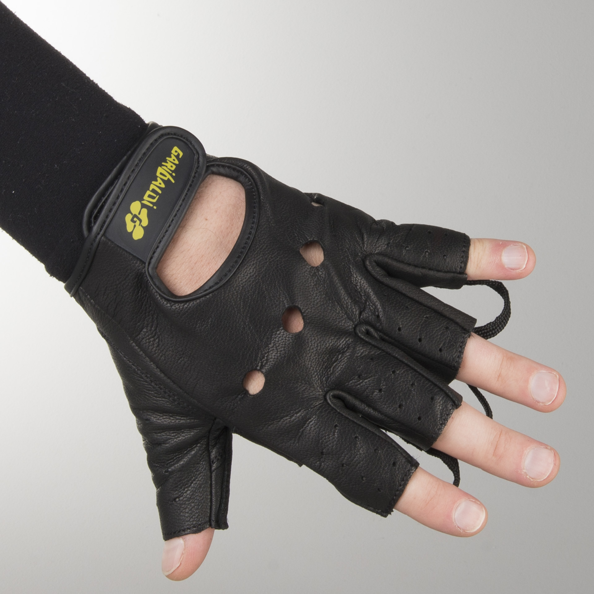 glove model