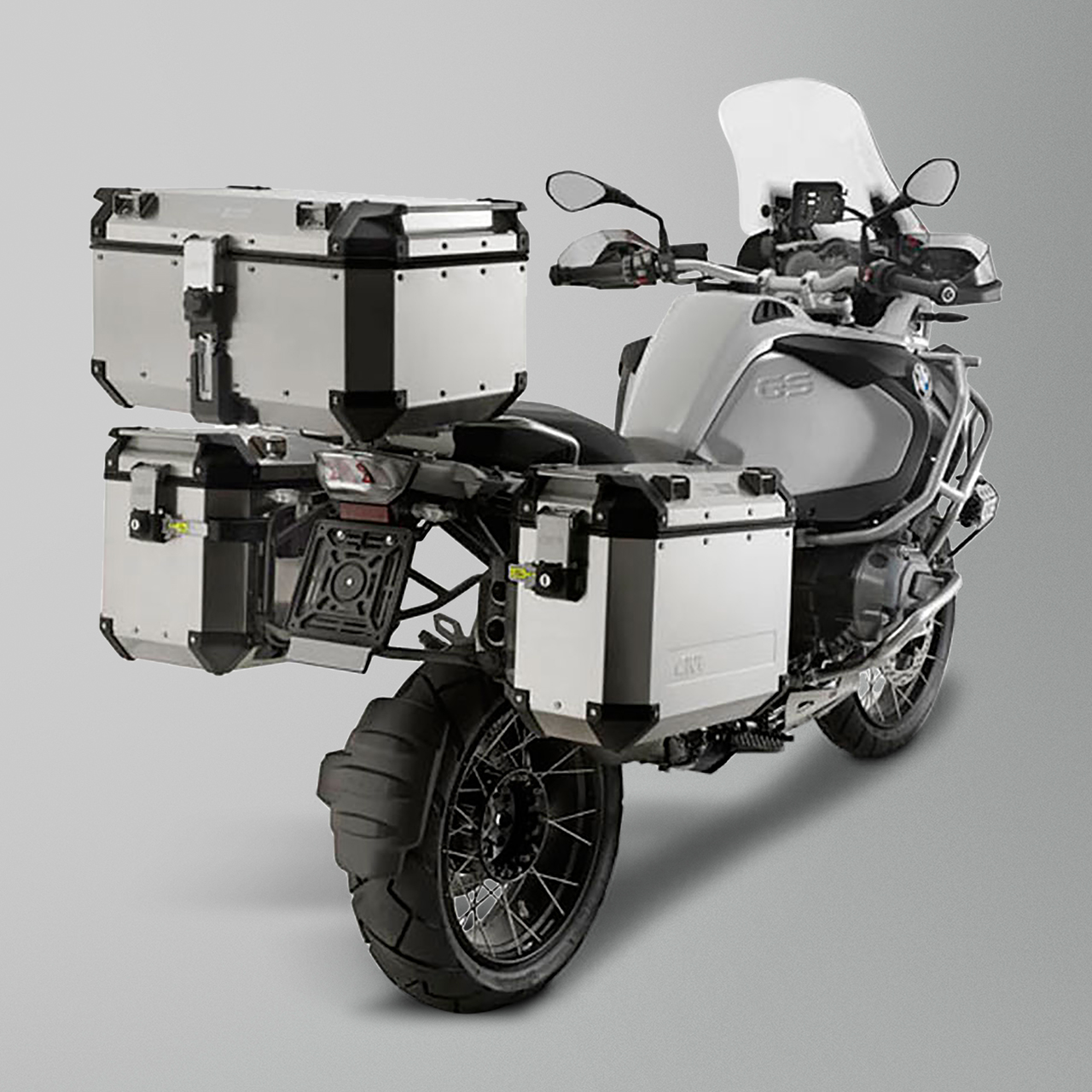 givi trekker outback top box