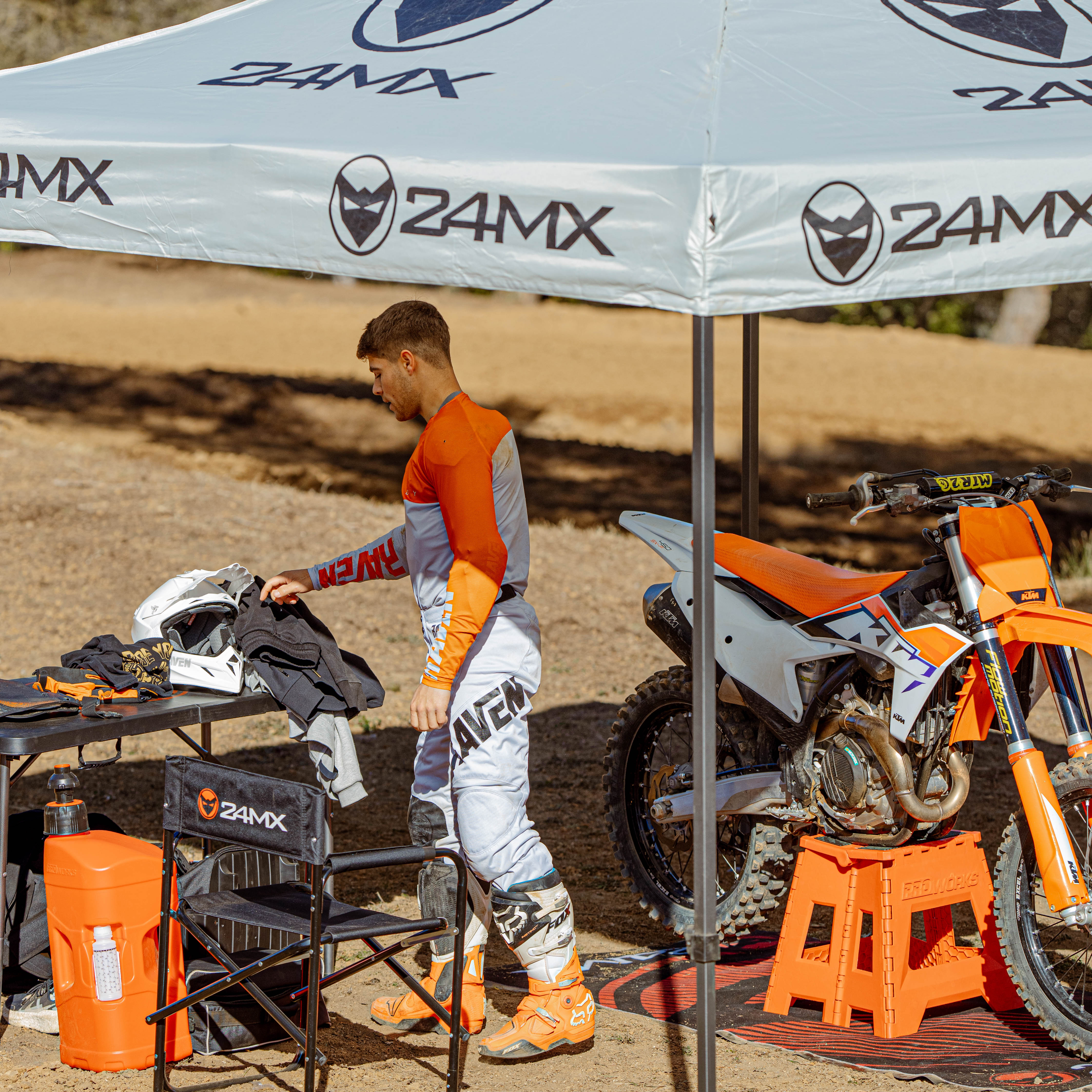 Easy-Up Racetent met Wanden 24MX Grijs