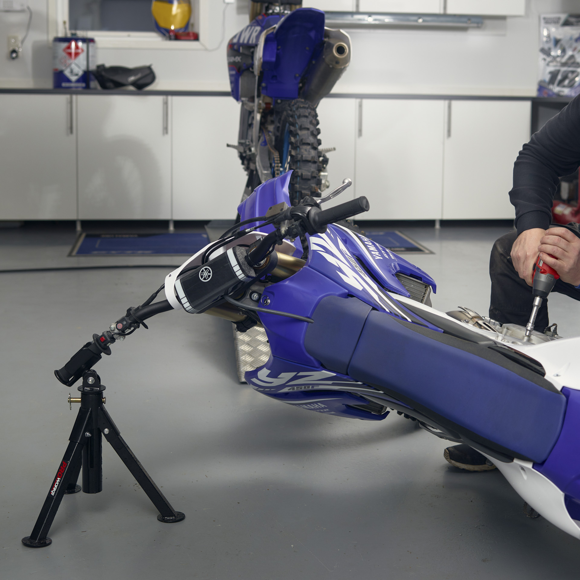 Motorstandaard Proworks Lay over