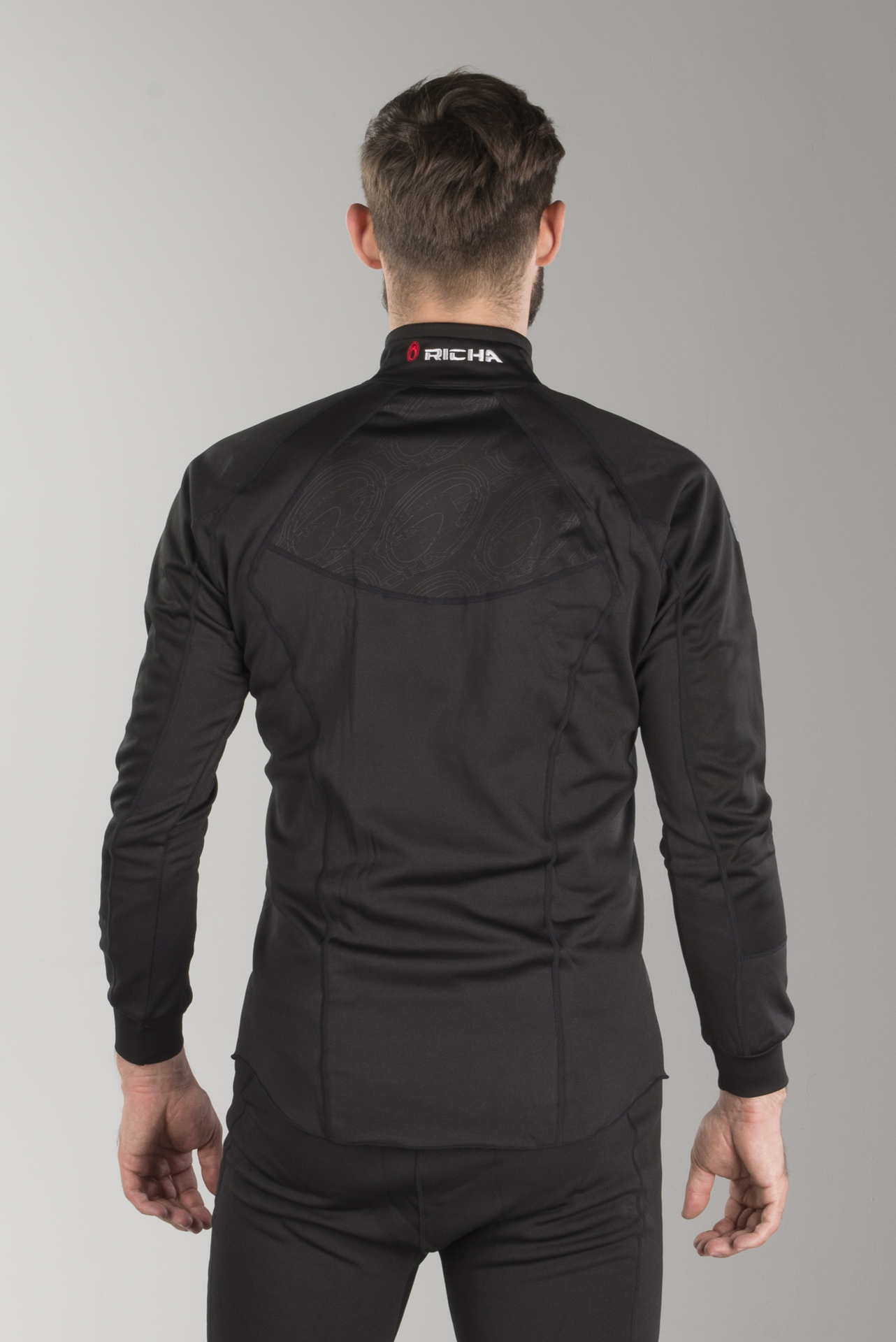 Richa Wind Zero Sweater