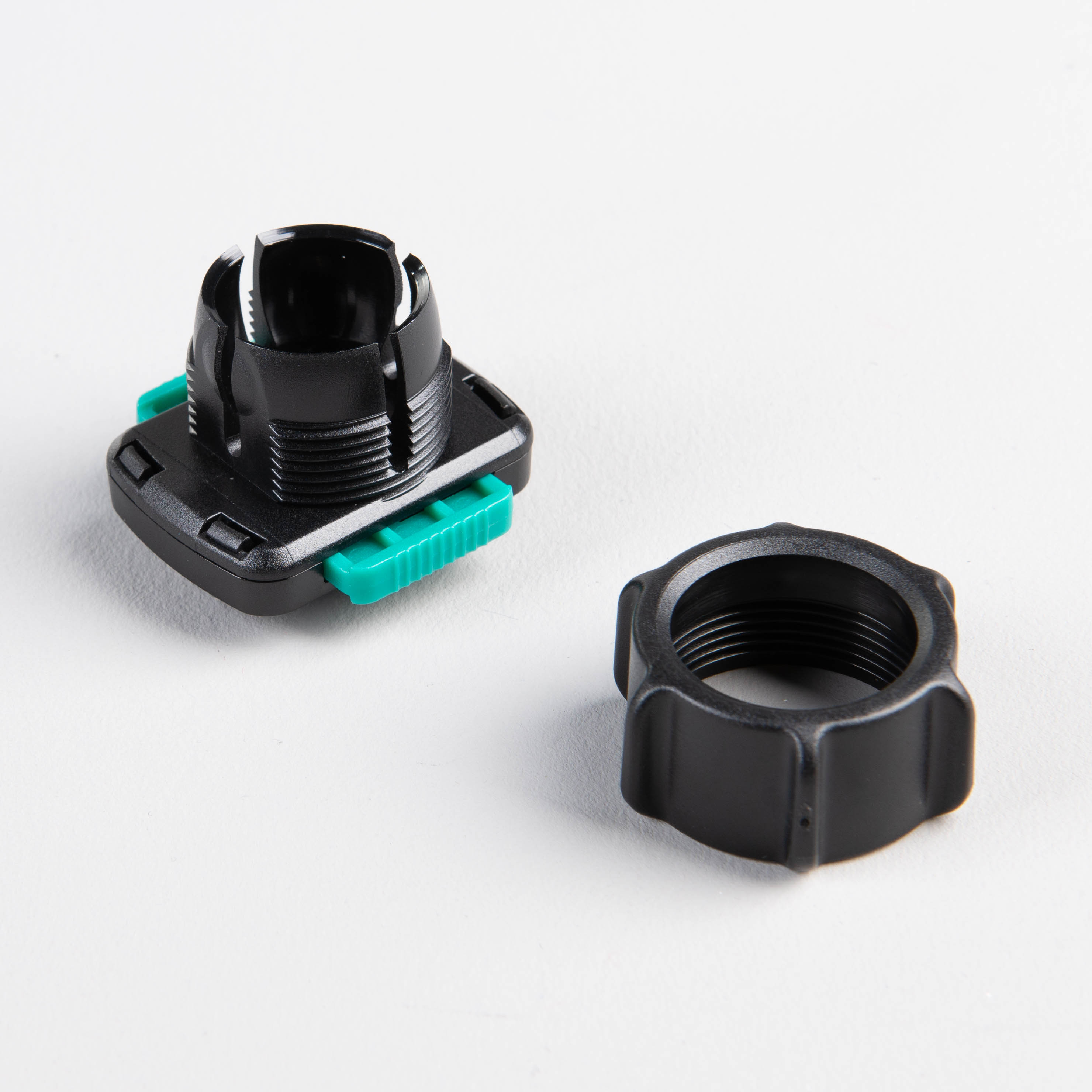 Ultimateaddons 3-Prong Adapter 25 mm