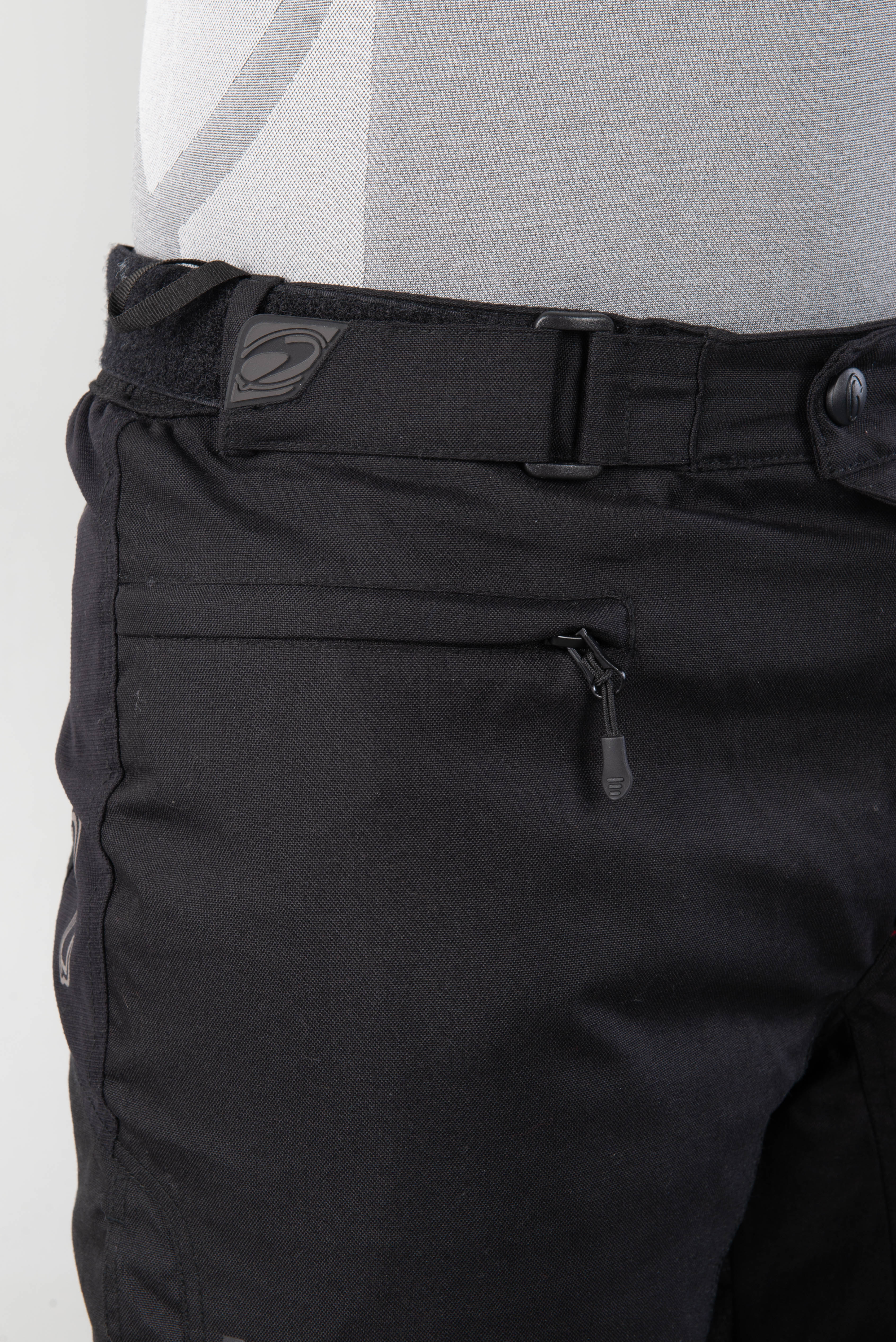 Pantalon Richa Colorado