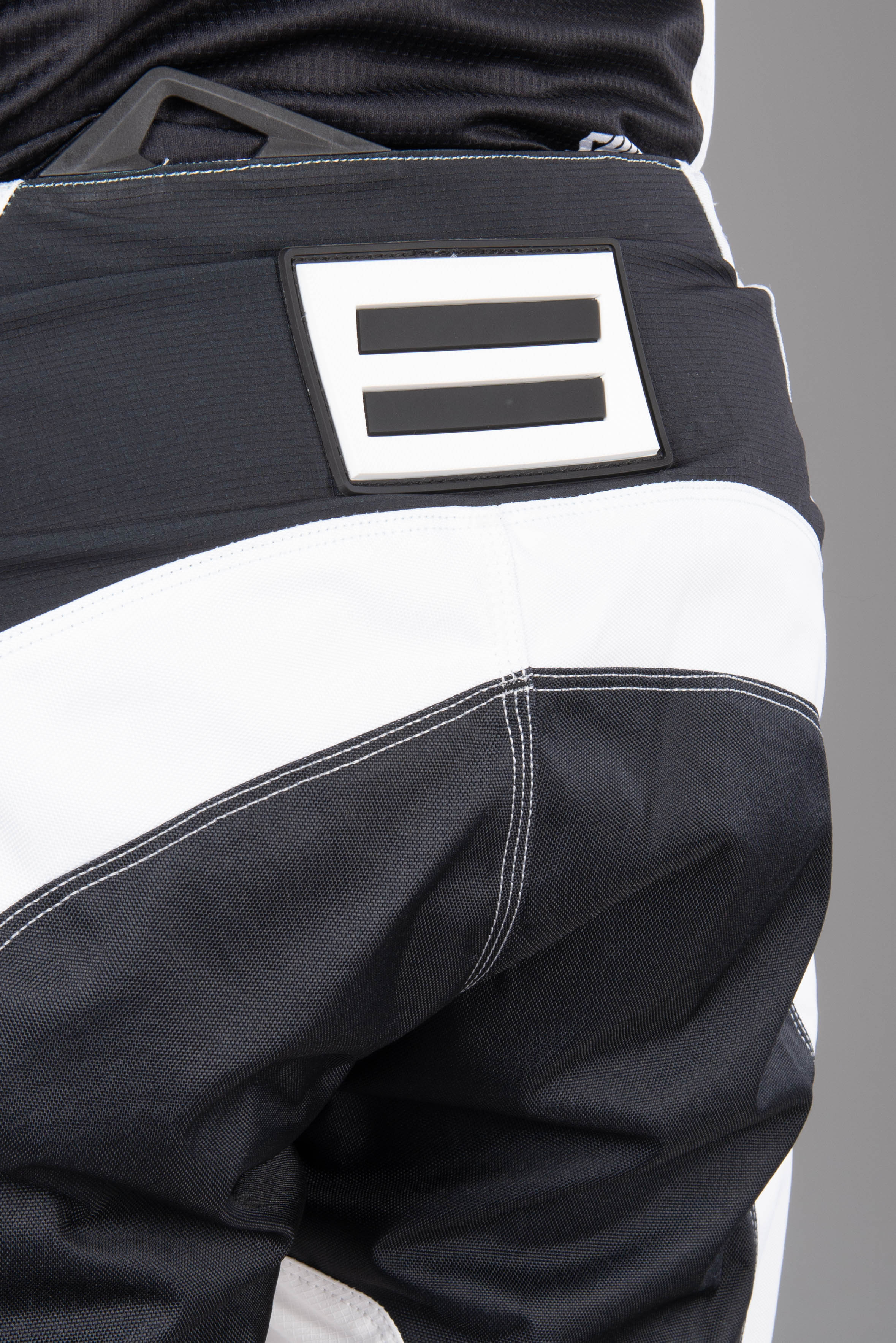 Pantalones de Crpss Shift WHIT3 Label Archival