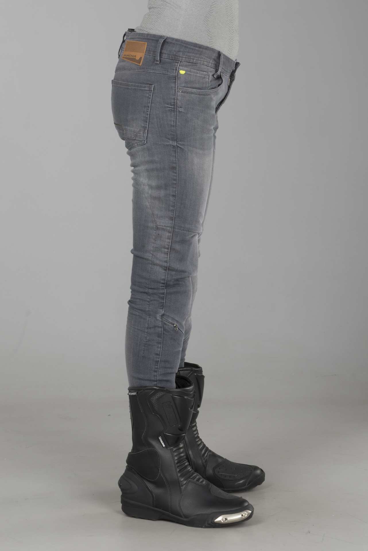 Vaqueros de Moto Mujer Macna Jenny Lavado