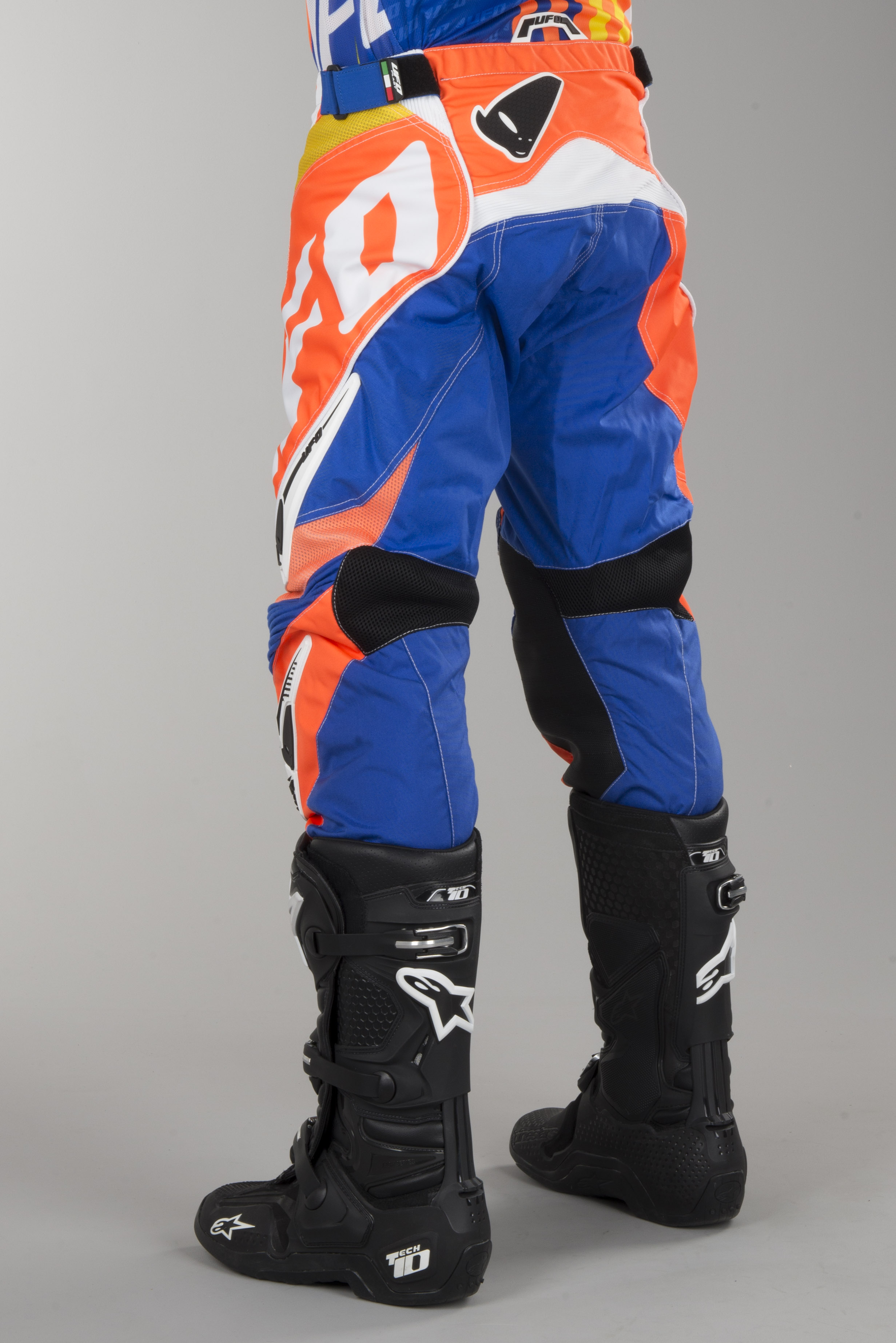 UFO Italy Line Pants