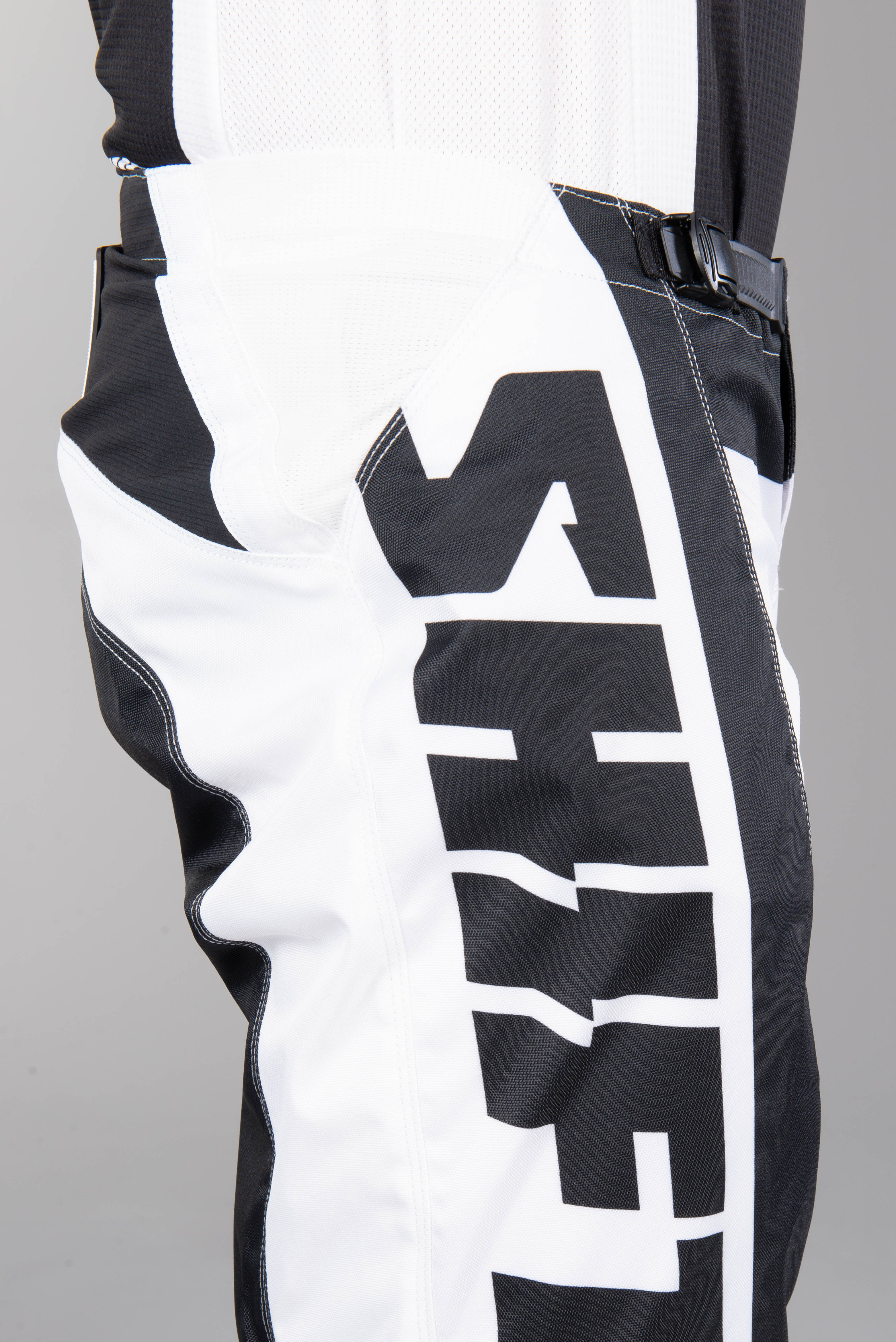 Pantalones de Crpss Shift WHIT3 Label Archival