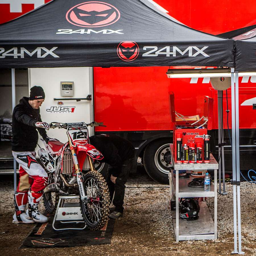 24MX Easy Up Depåtält med Väggar 3x3m Svart 3 Pack Lägsta 3 st väggar till 3x3 m tält NO Lägsta prisgaranti 24mx.se