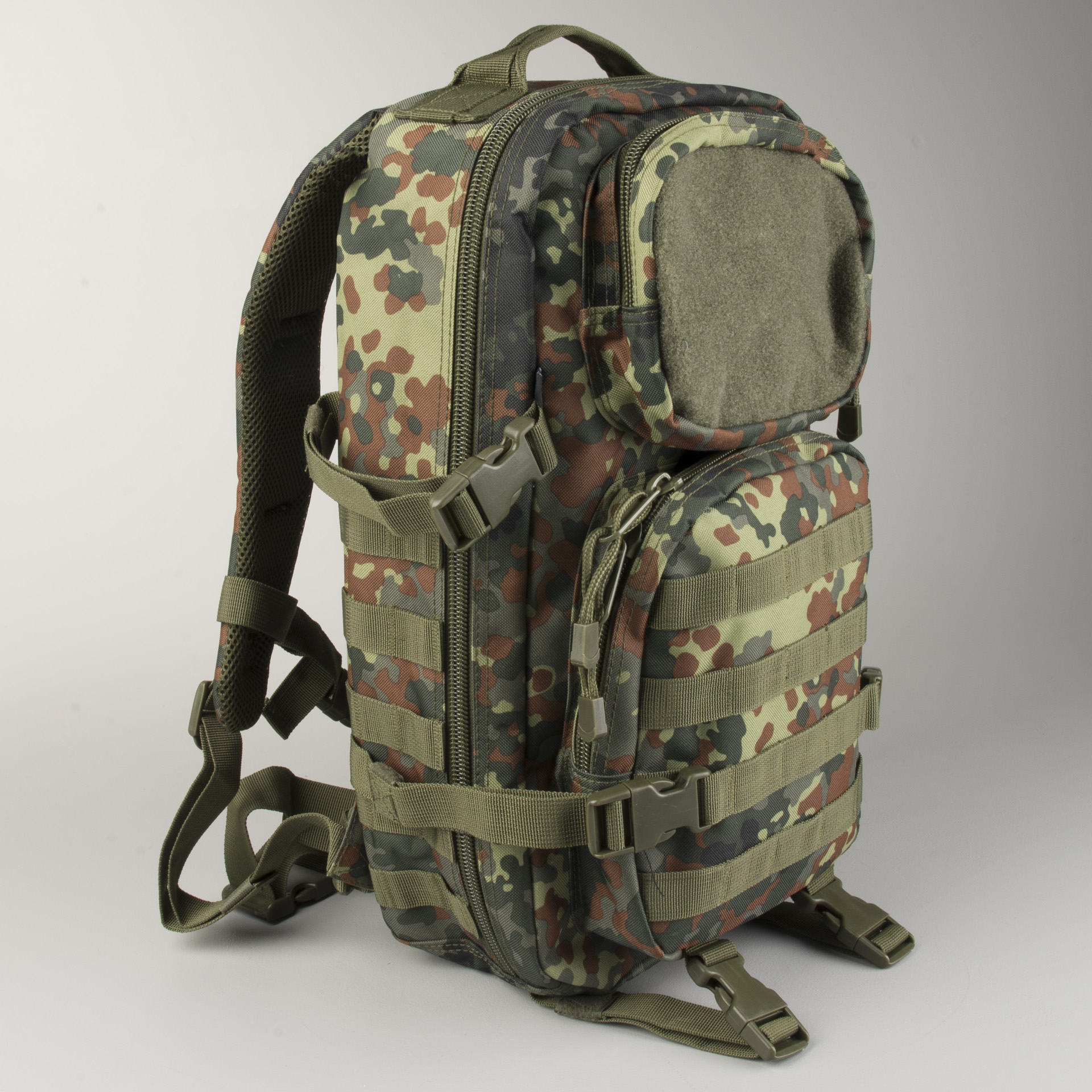 Flecktarn backpack outlet