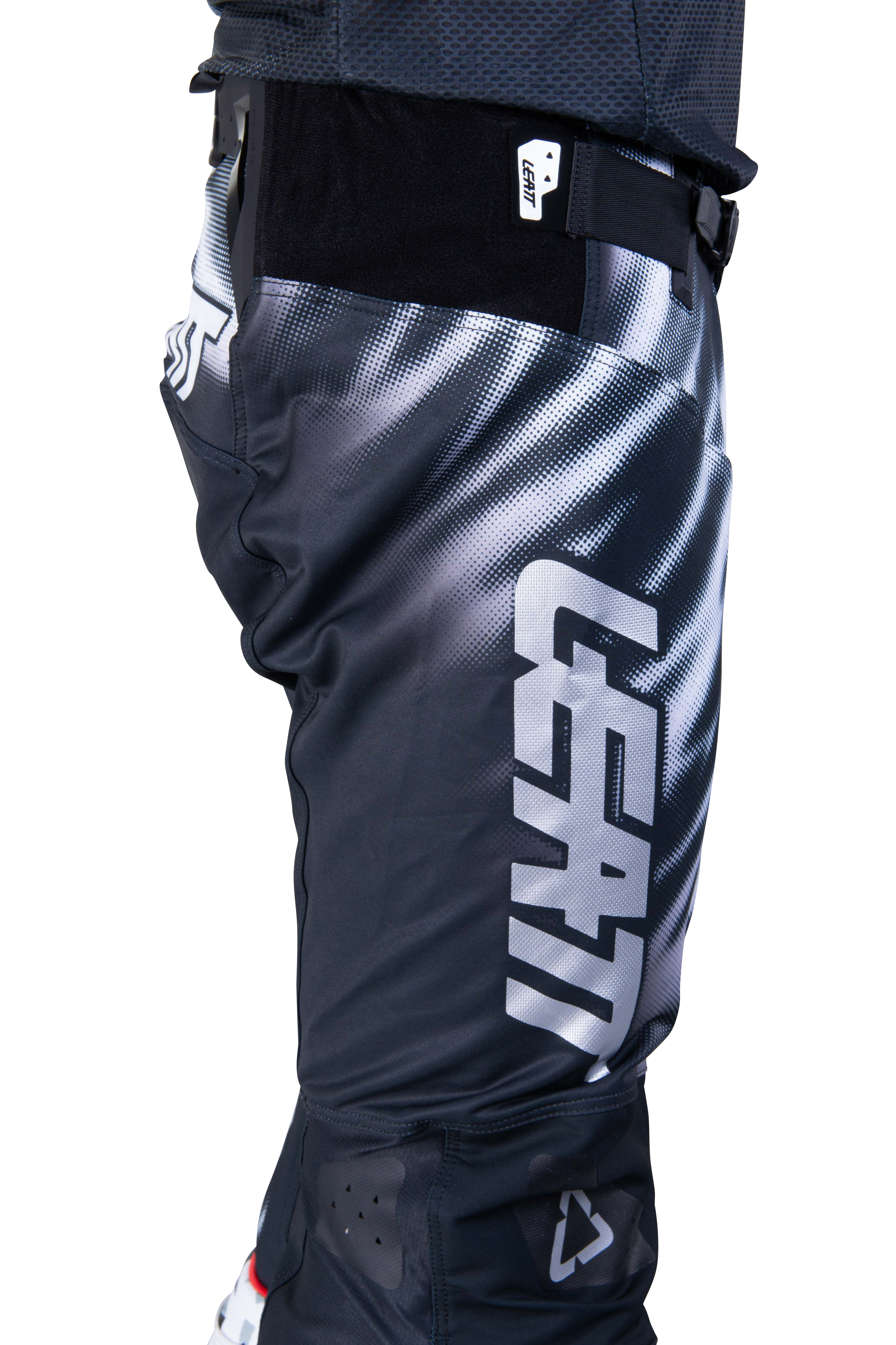 Leatt Moto 5.5 I.K.S V21 MX Trousers