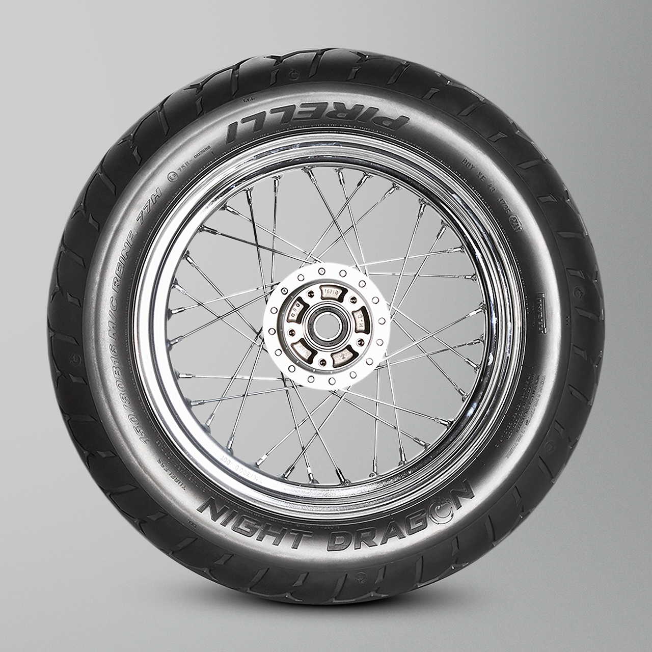 Neumático de Moto Pirelli Night Dragon 130/90 B 16 M/C 67H TL