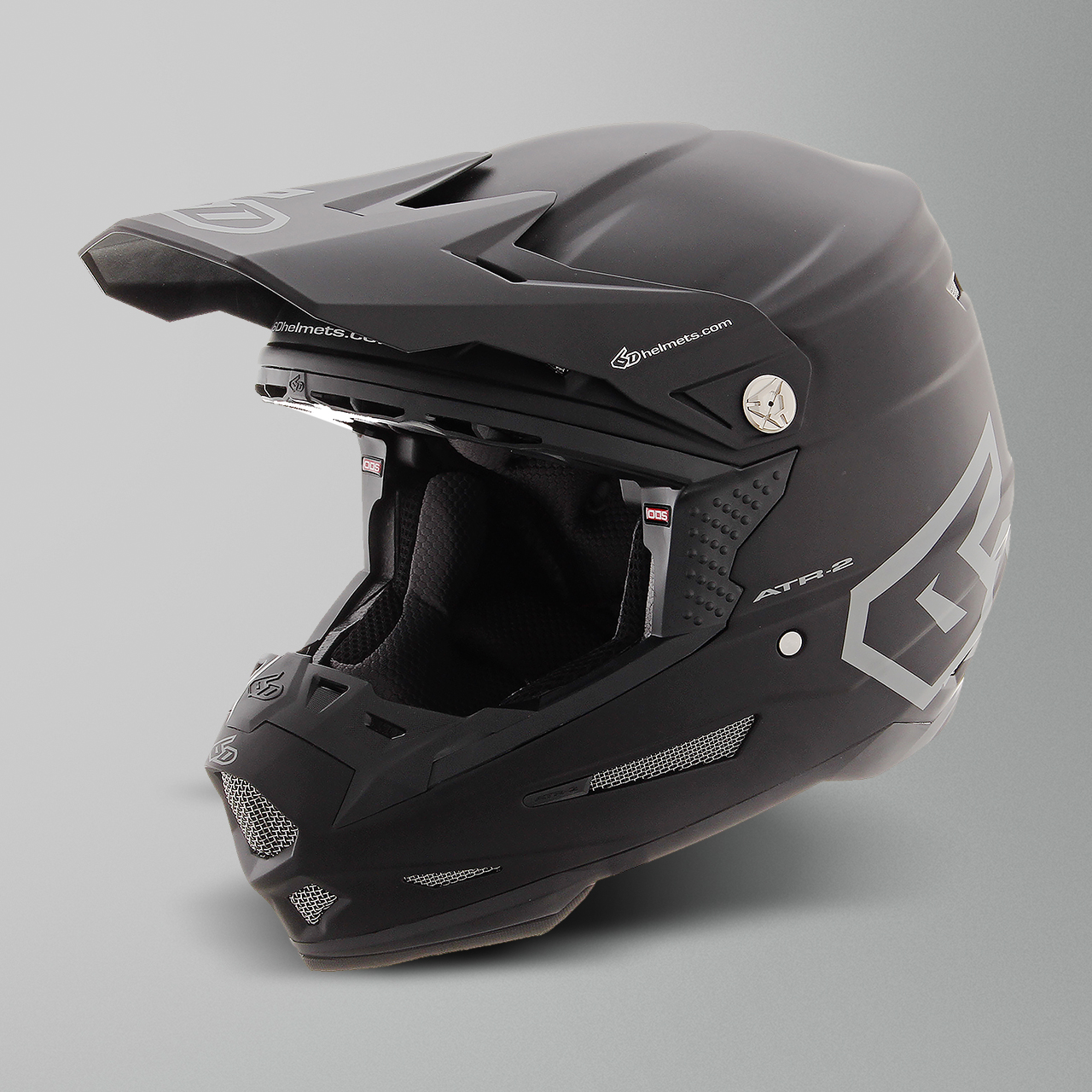 6D ATR-2 Solid MX Helmet