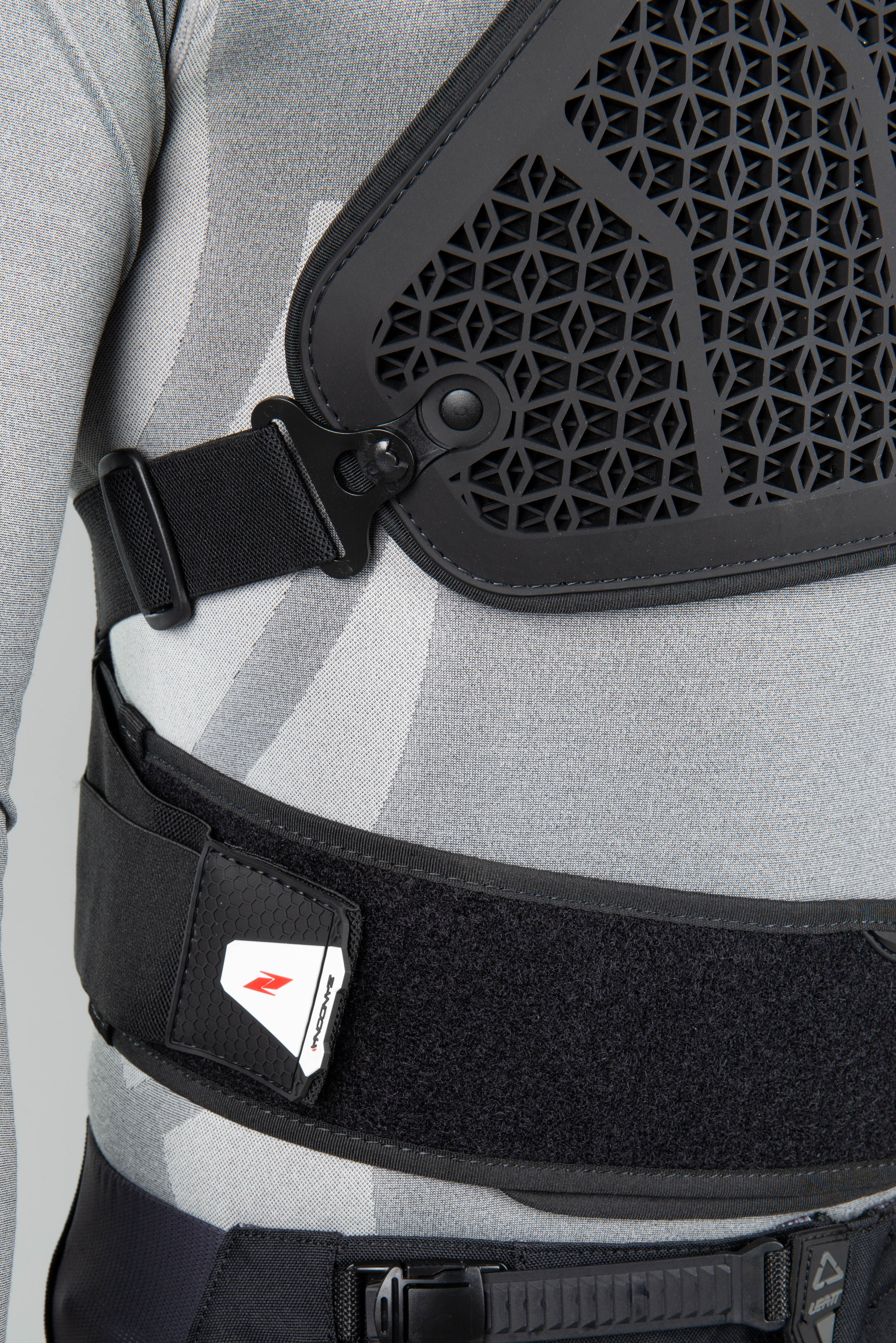 Zandonà Hybrid x6 Chest Protection