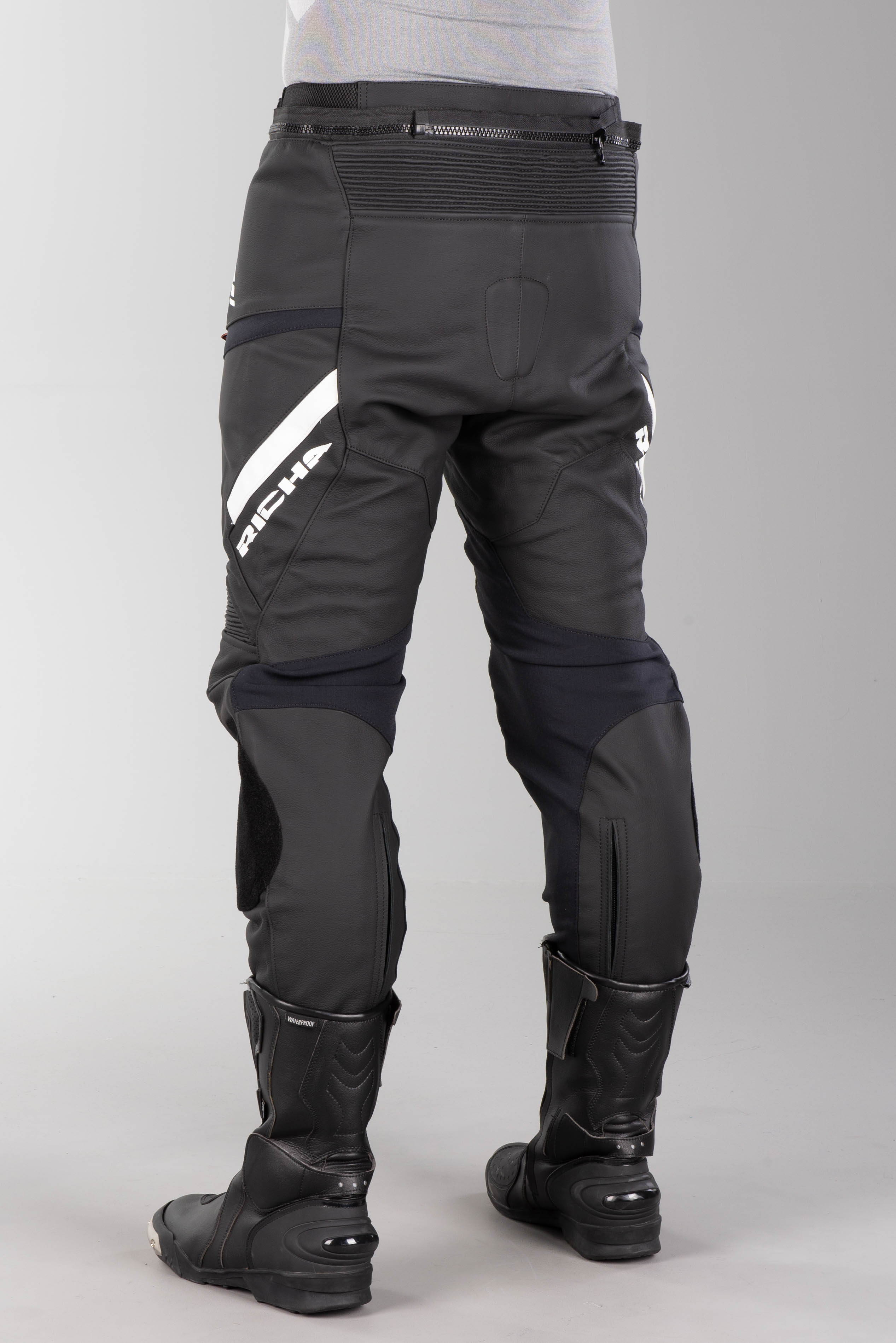 Richa Mugello Trousers Short