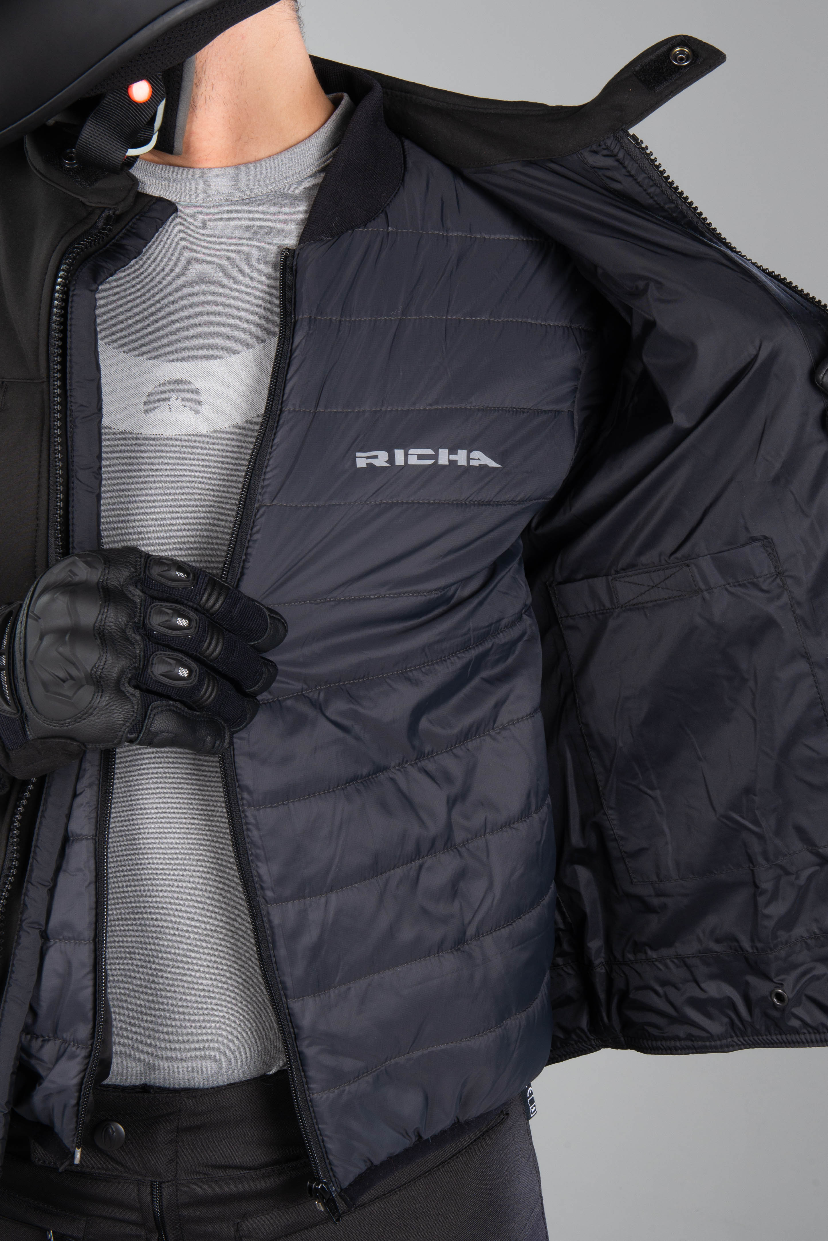 Richa Shell Jacket